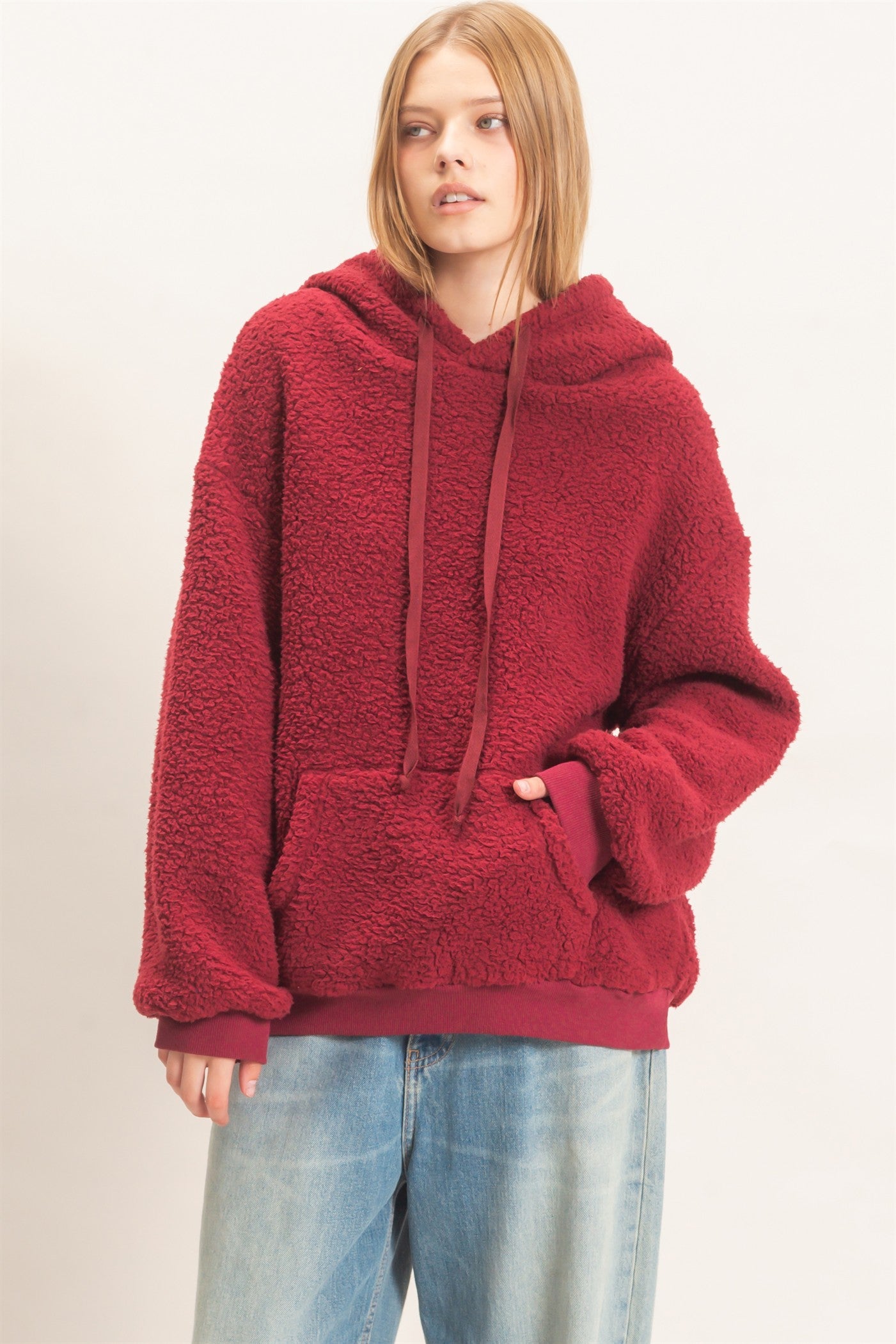 Wholesale Plush Sherpa Pullover Hoodie Hoodies HF26F289 BURGUNDY HYFVE