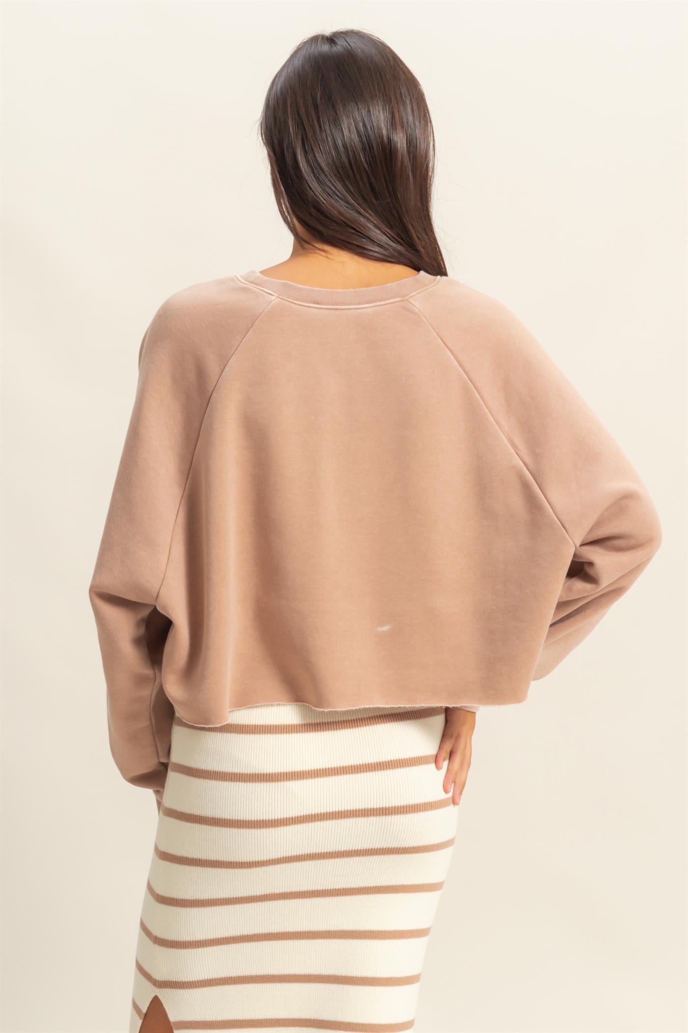 Wholesale Laid Back Crop Sweatshirt Sweatshirts DZ25C445 DARK TAUPE DOUBLE ZERO