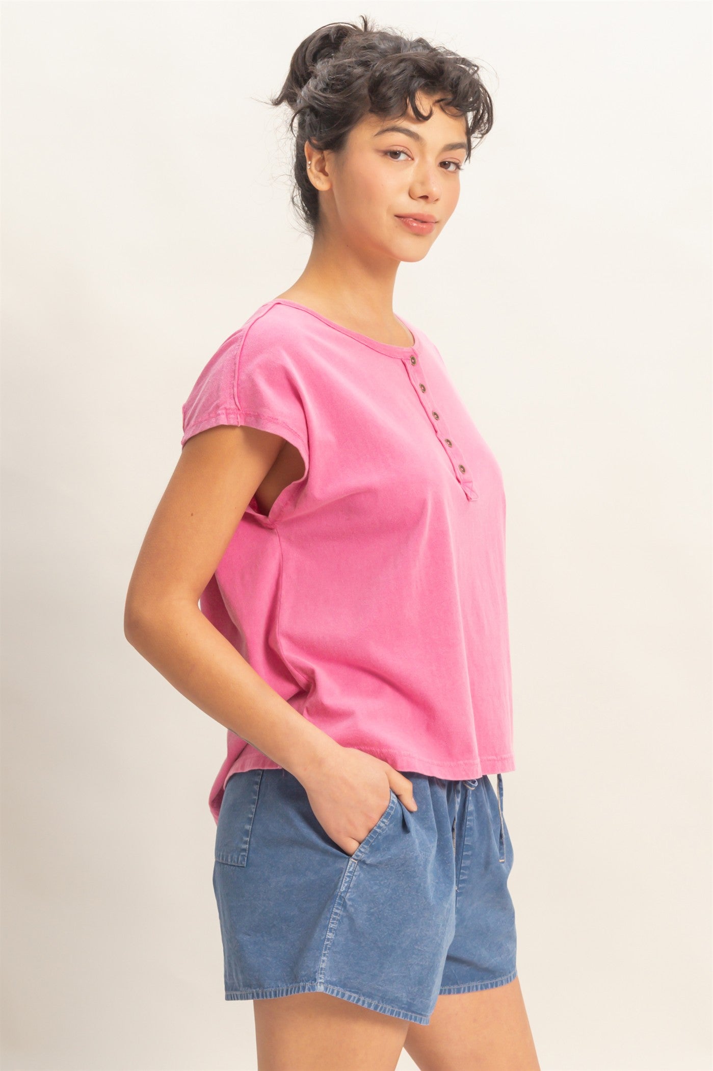Wholesale Henley Neck Cap Sleeve Top Clothing Tops DZ26E279 FUCHSIA DOUBLE ZERO