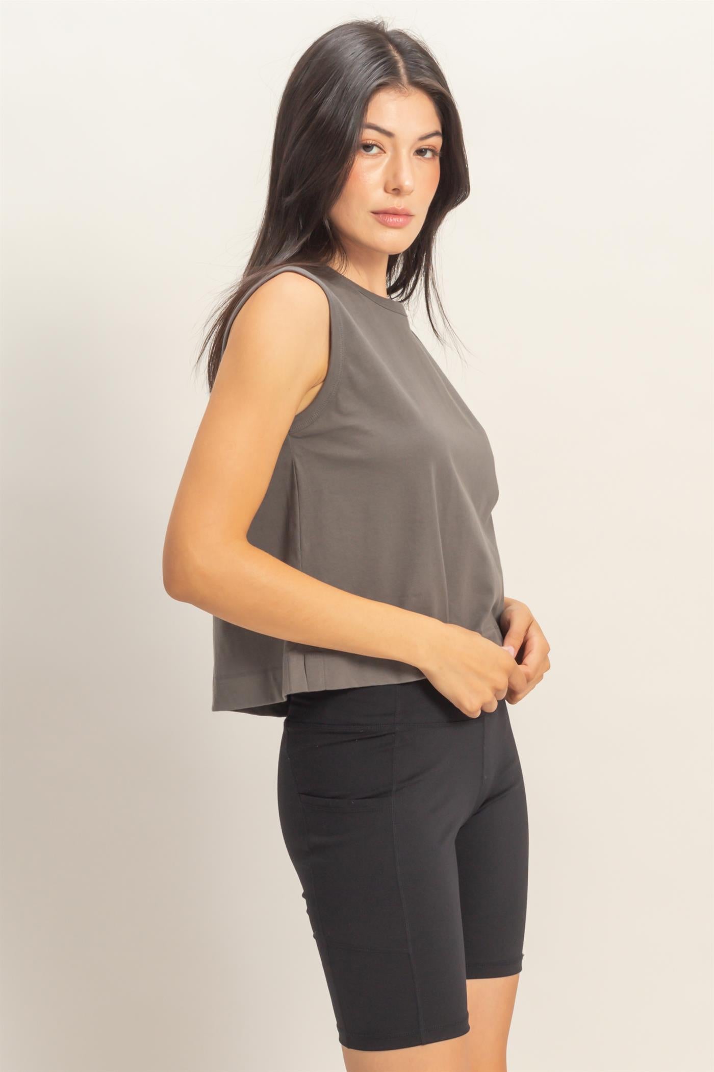 Wholesale Sleeveless Crew Neck Top With Back Pleats Clothing Tops DZ26A999 CHARCOAL DOUBLE ZERO