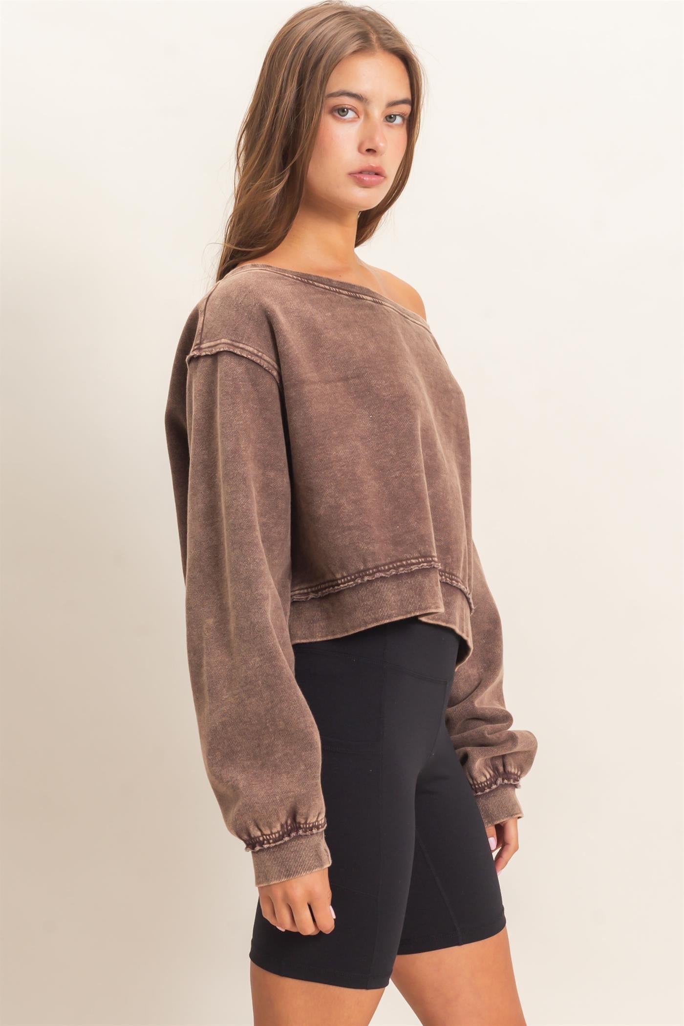 Wholesale Raw Edge Acid Wash Off The Shoulder Sweatshirt Sweatshirts DZ26F013 DARK BROWN DOUBLE ZERO