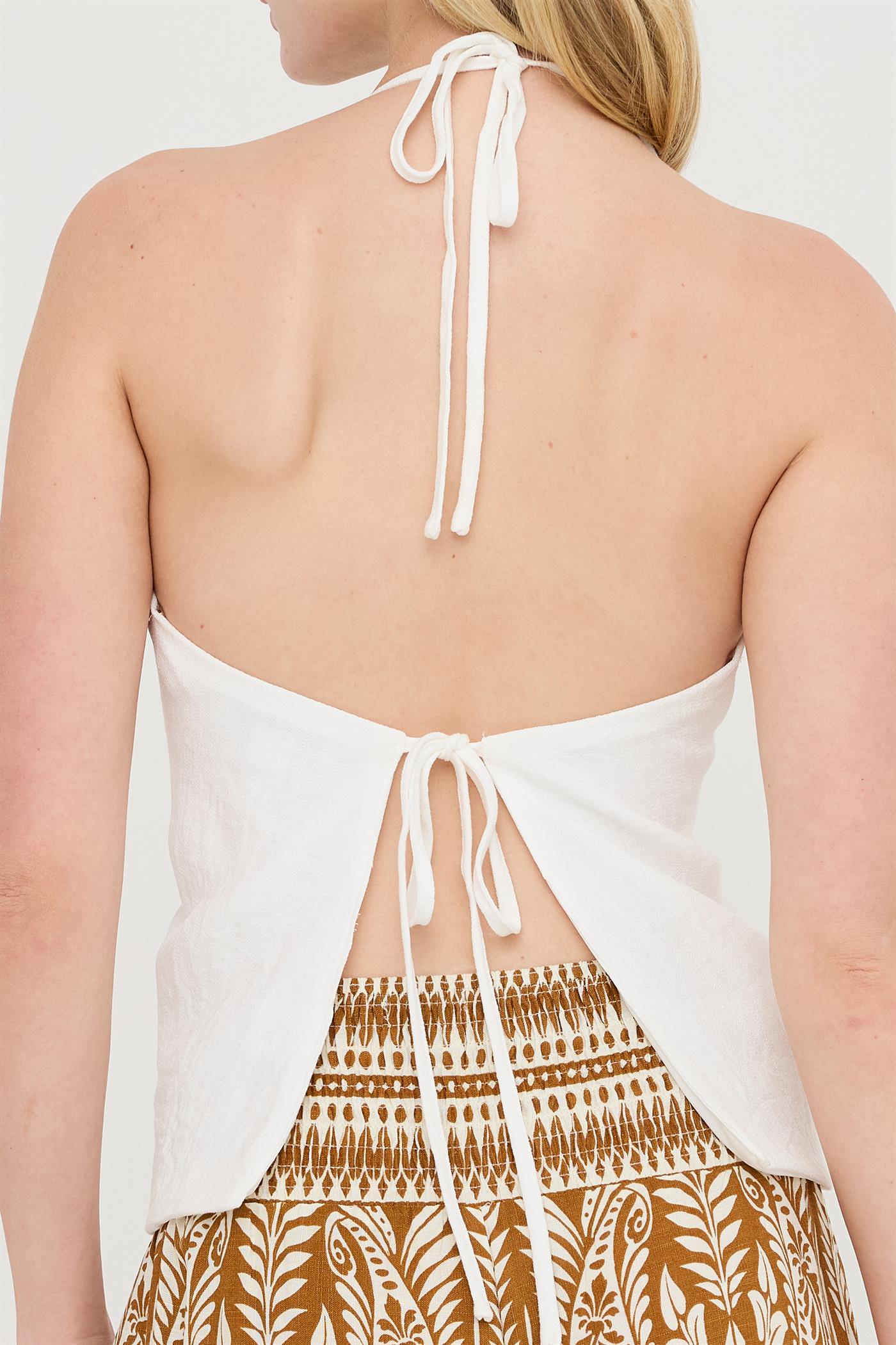 Wholesale Button Front Halter Top Clothing Tops HF26C130 WHITE HYFVE