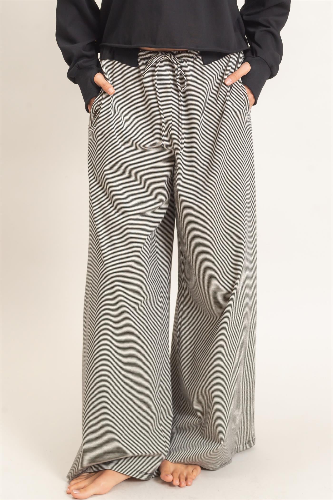 Wholesale Striped Wide-Leg Pants Pants HF26E818 BLACK HYFVE