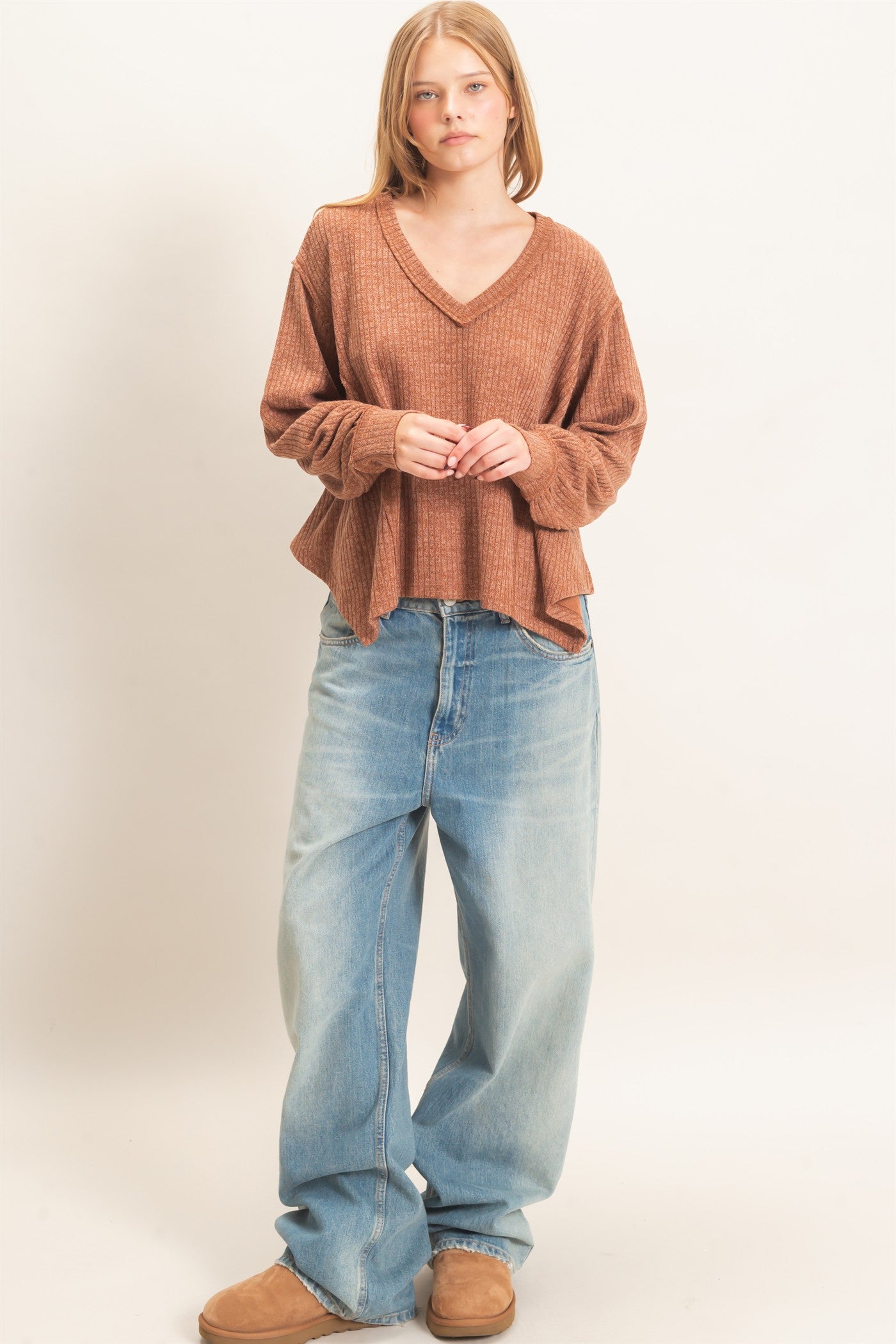 Wholesale Ribbed V-Neck Knit Top Shirts HF26F351 BRICK HYFVE