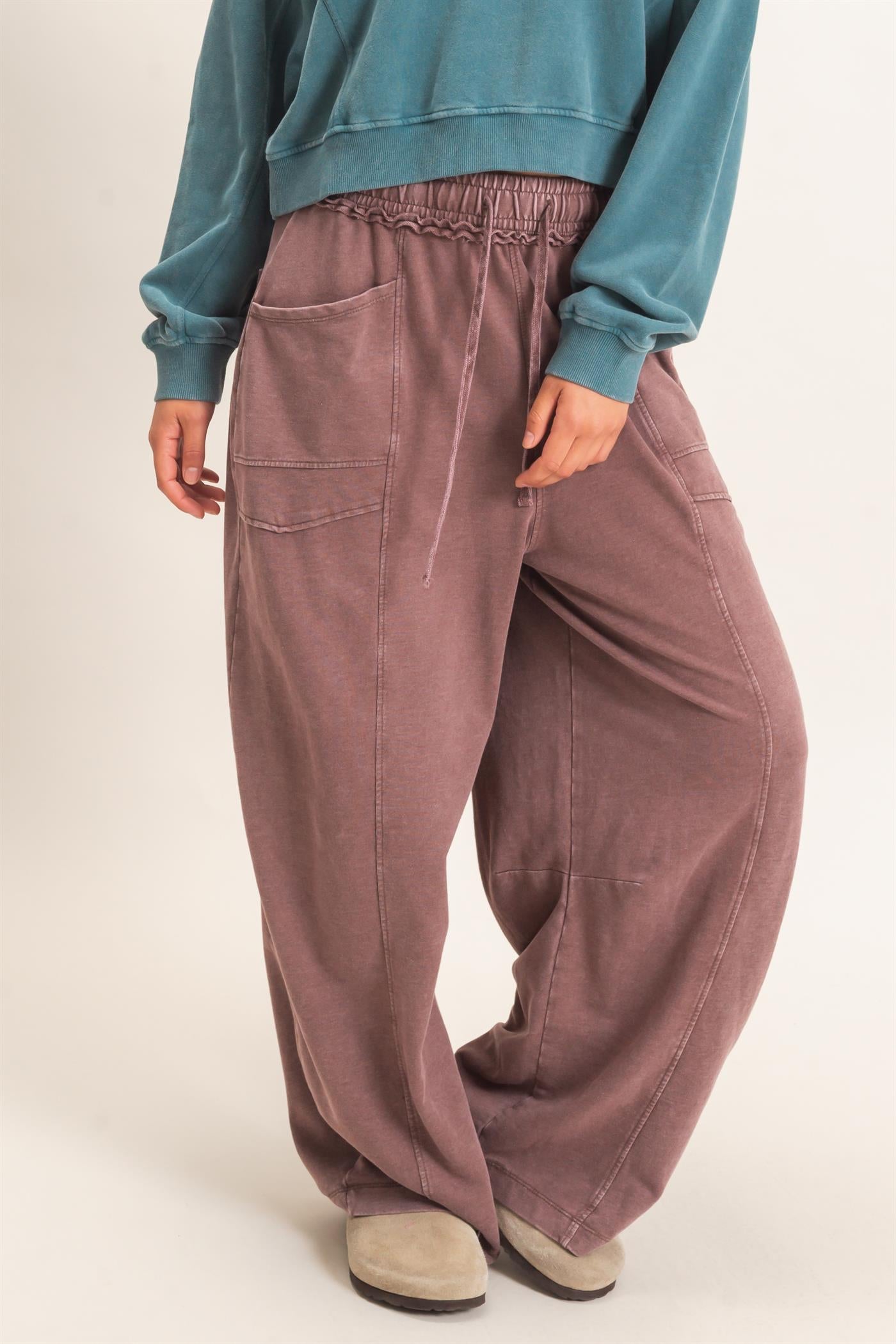 Wholesale Mineral Washed Barrel Sweatpants Pants DZ26F246 DARK BROWN DOUBLE ZERO