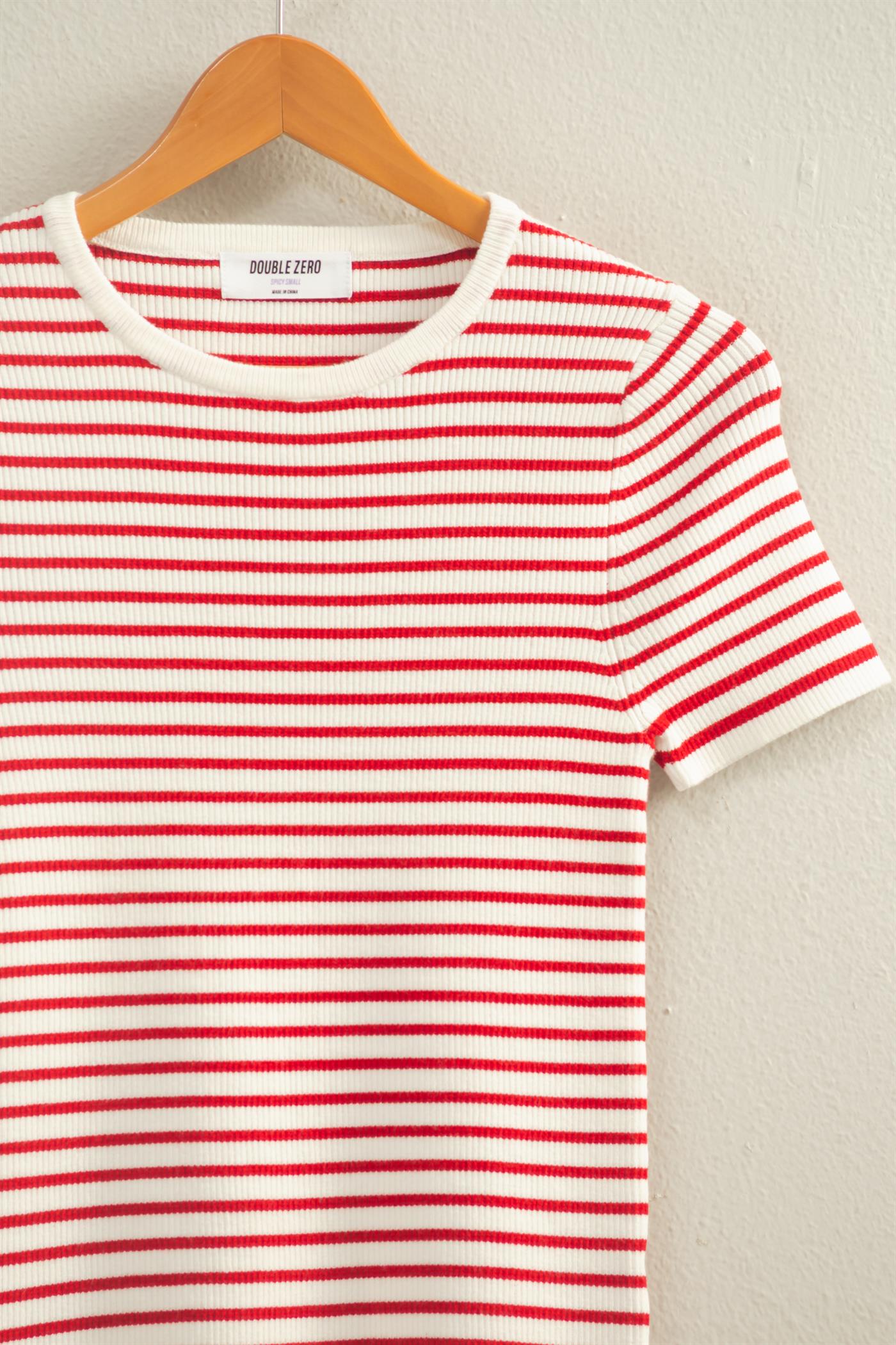 Wholesale Striped Ribbed Short Sleeve Crew Neck Knit Top Clothing Tops DZ26A450 RED DOUBLE ZERO