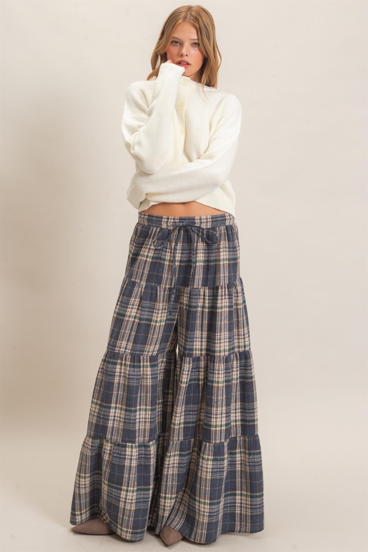 Wholesale Tiered Plaid Wide-Leg Pants Pants HF26E042 BLUE HYFVE