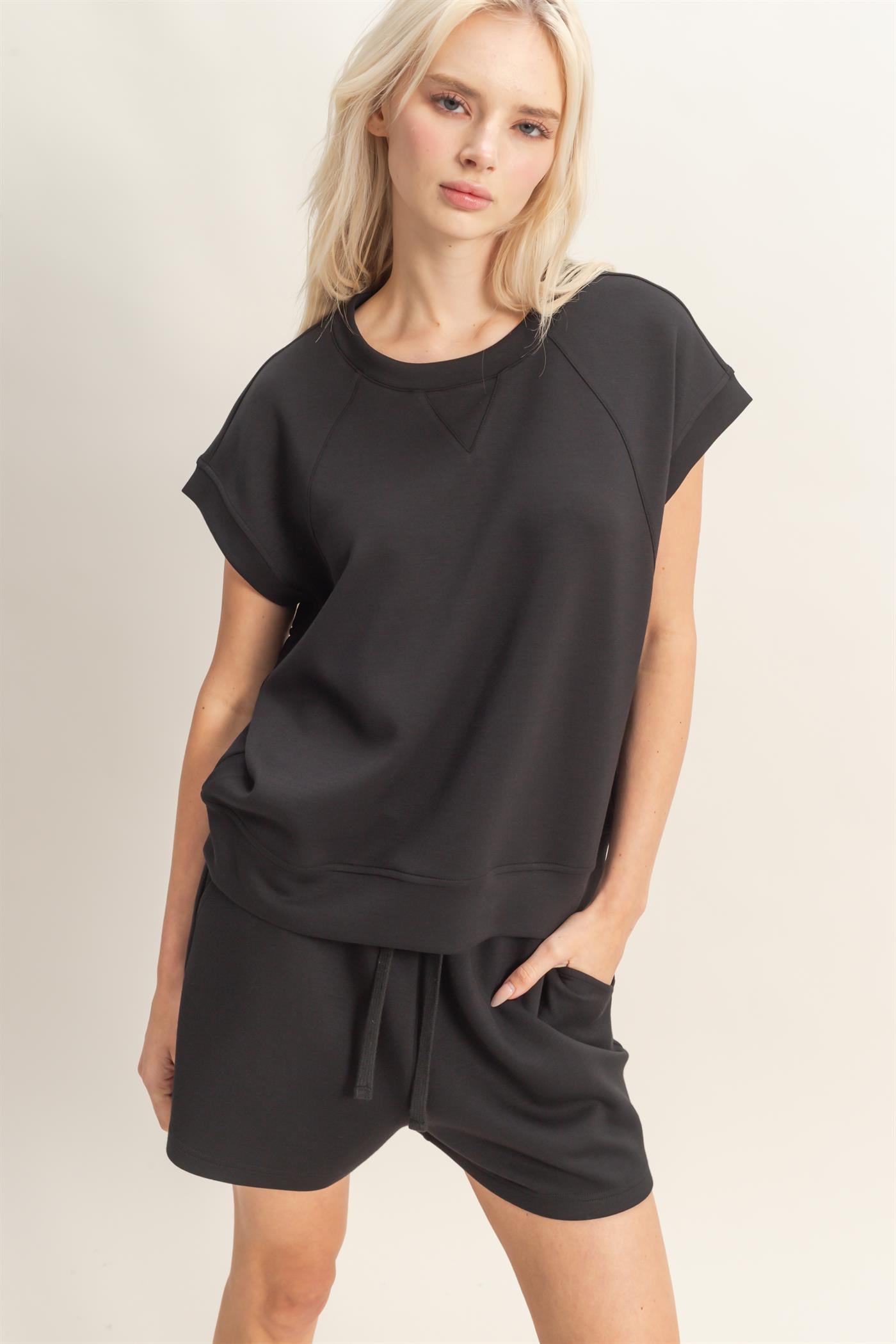 Wholesale Crew Neck Sleeveless Top And Shorts Set Clothing DZ26C575-SET BLACK DOUBLE ZERO