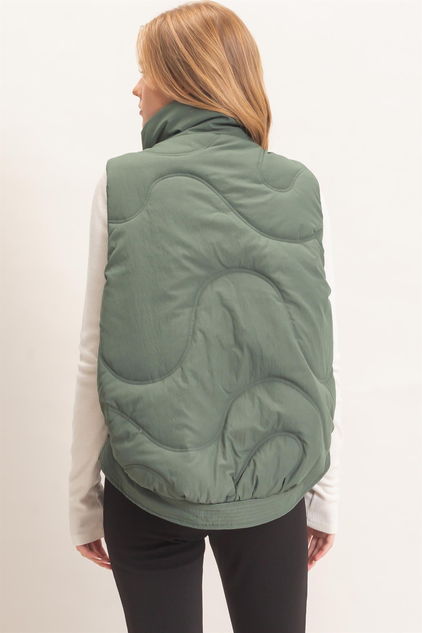 Wholesale Quilted Funnel Neck Puffer Vest Vests HF26F168 H.GREEN HYFVE