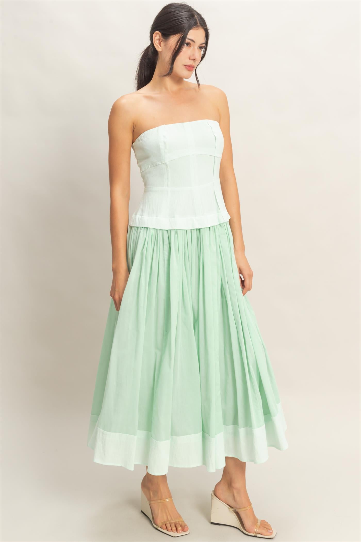 Wholesale Strapless Tiered Maxi Dress Dresses HF26A570 SEAFOAM HYFVE
