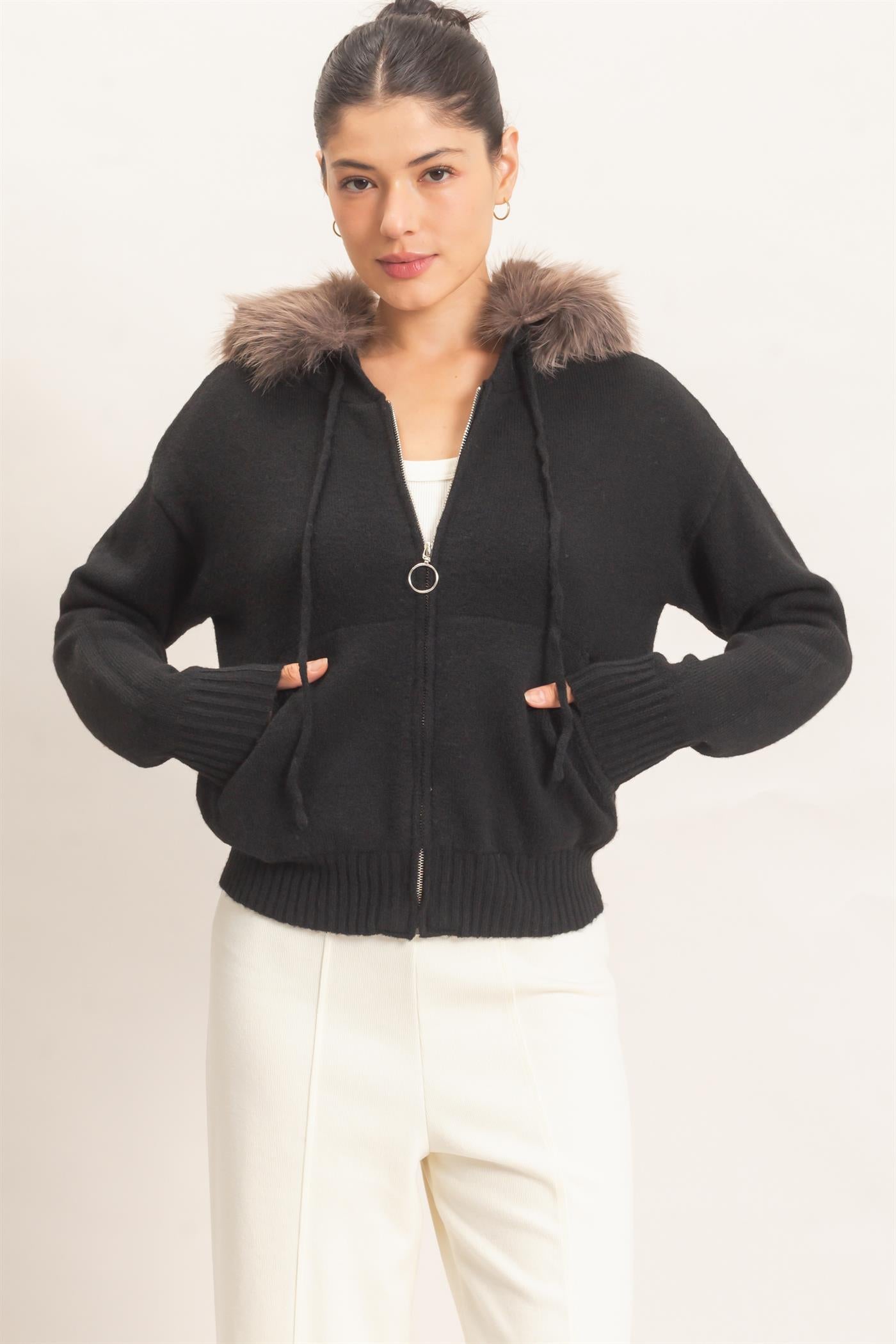 Wholesale Detachable Faux Fur Trim Zip-Up Hoodie Cardigans HF26F173 BLACK HYFVE