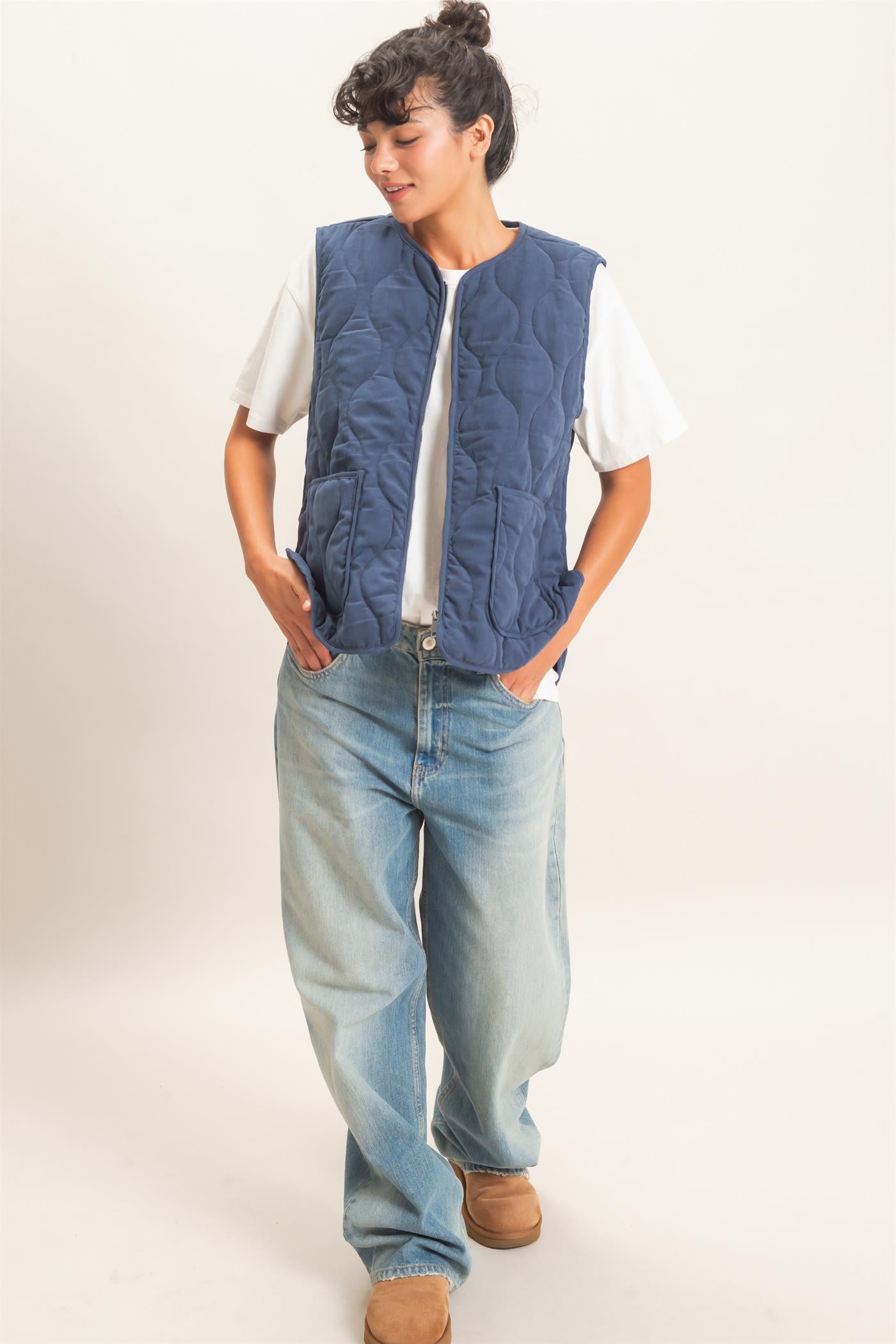 Wholesale Quilted Vest With Pockets Vests DZ26F336 NAVY DOUBLE ZERO