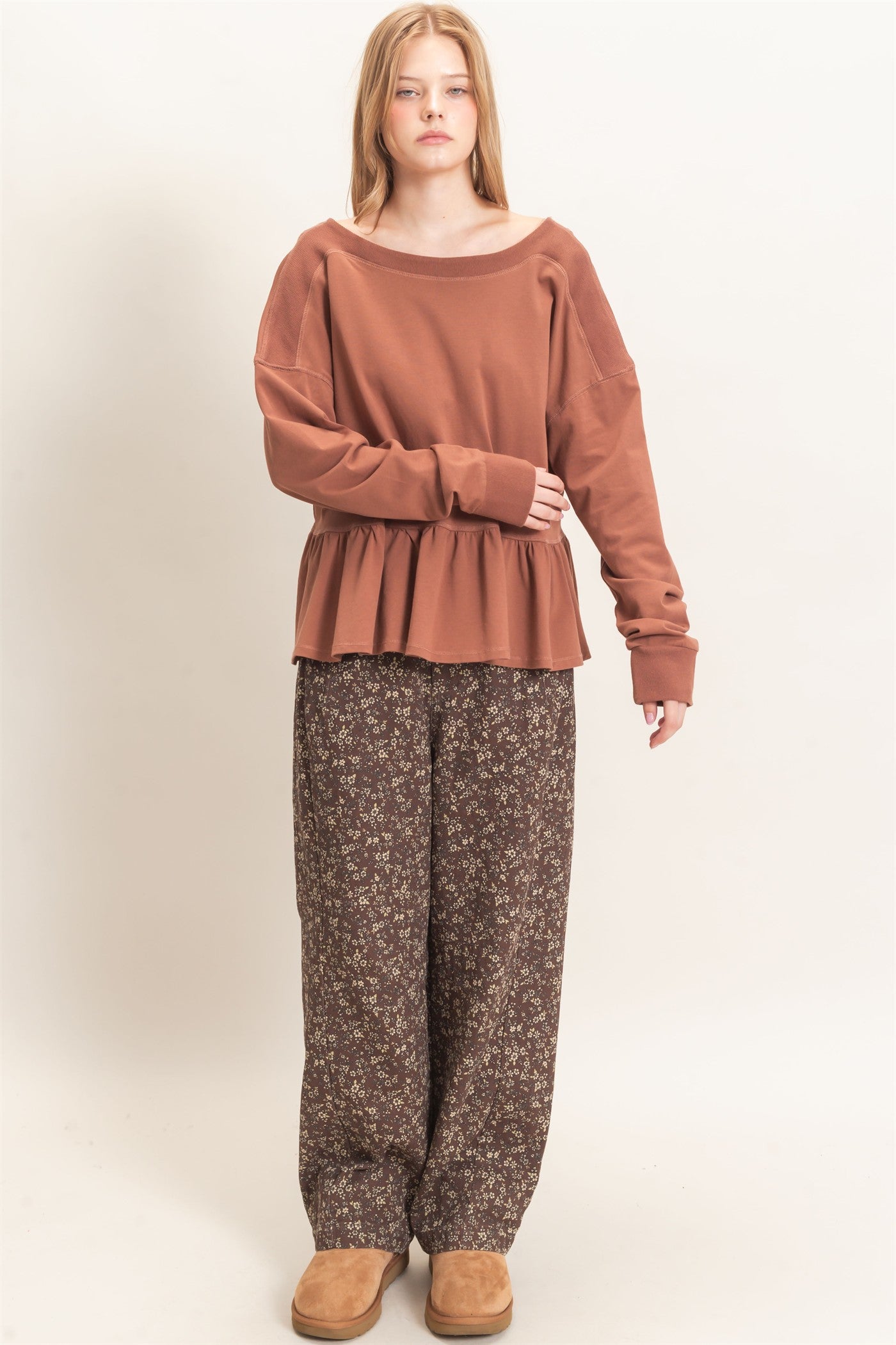 Wholesale Ruffled Hem Long Sleeve Top Clothing Tops HF26E065 SIENNA HYFVE