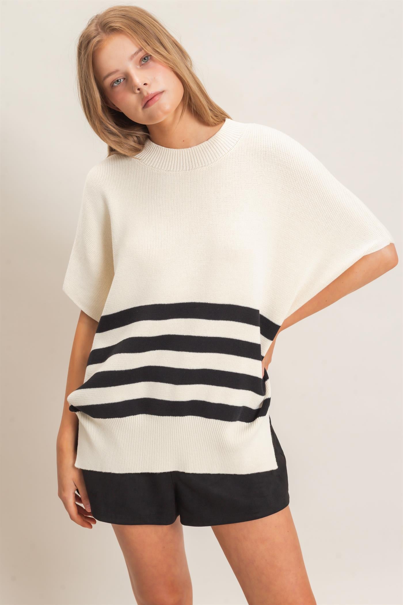 Wholesale Striped Ribbed Crew Neck Sweater Sweaters HF26E350-D CREAM HYFVE
