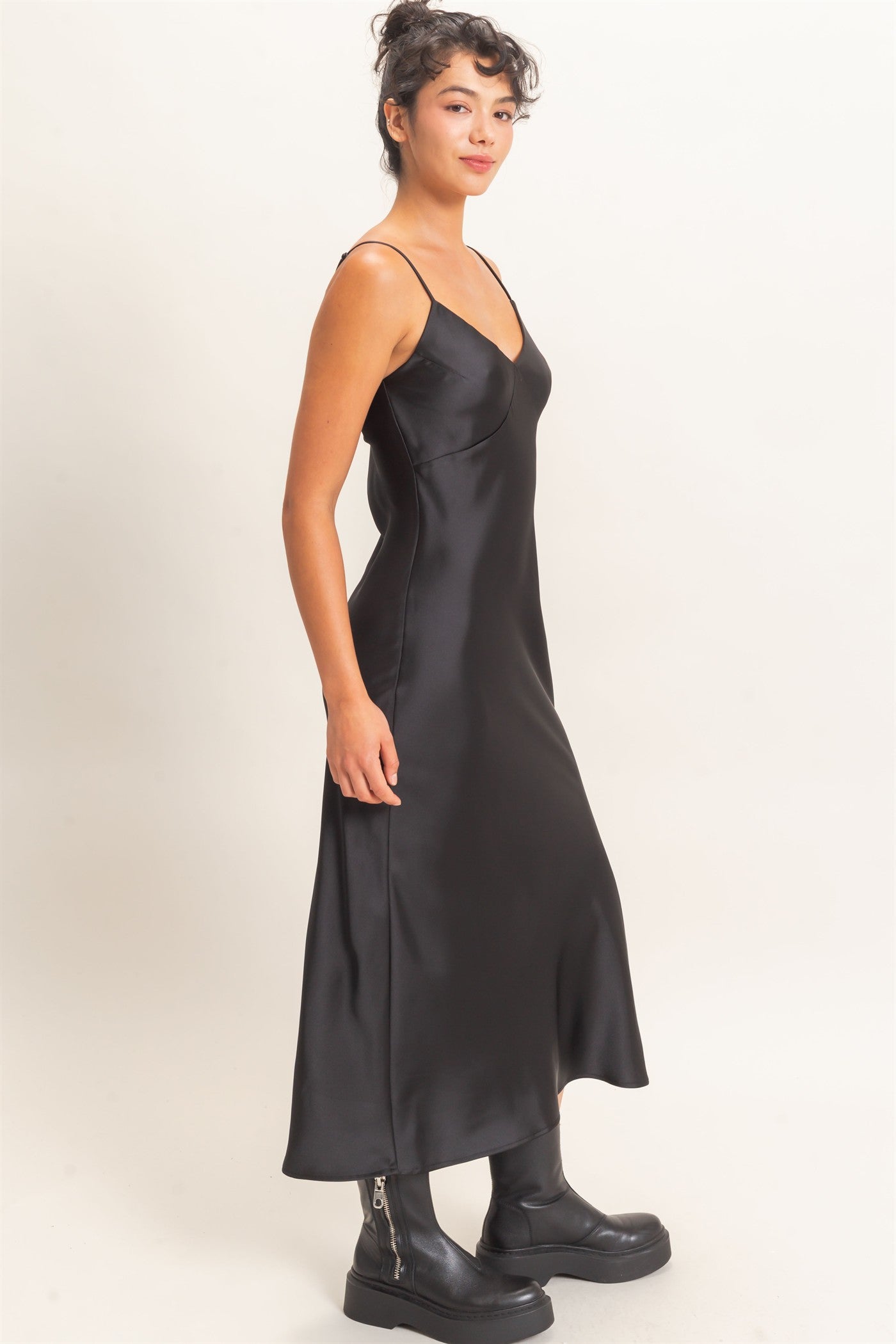 Wholesale Satin V-Neck Slip Dress Dresses DZ26E262 BLACK DOUBLE ZERO