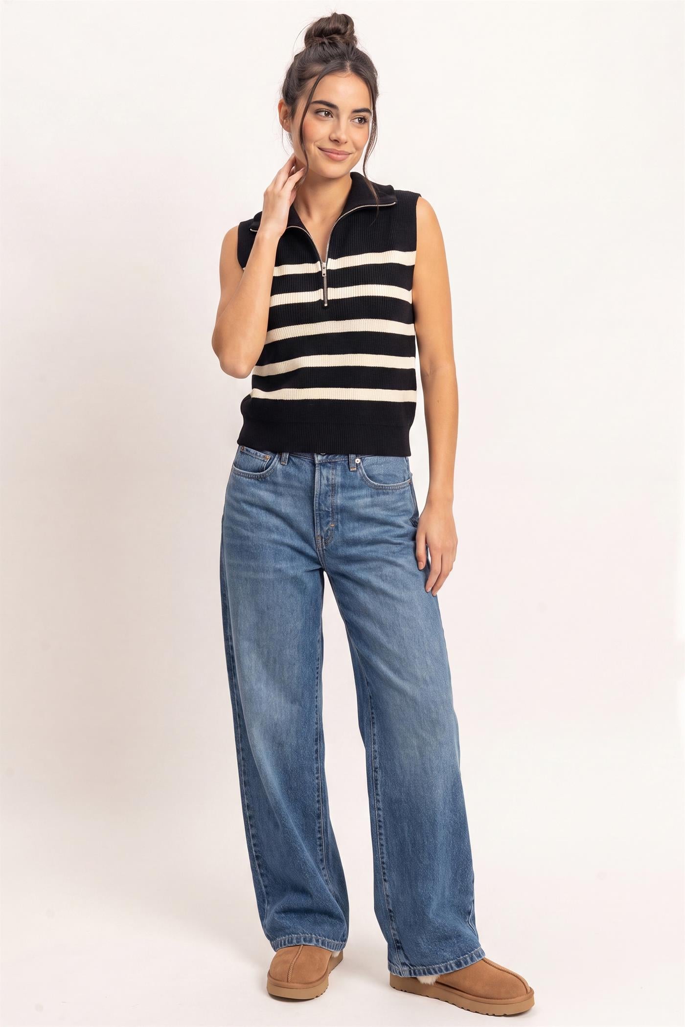 Wholesale Half-Zip Sleeveless Stripe Sweater Sweaters DZ26E951 BLACK DOUBLE ZERO