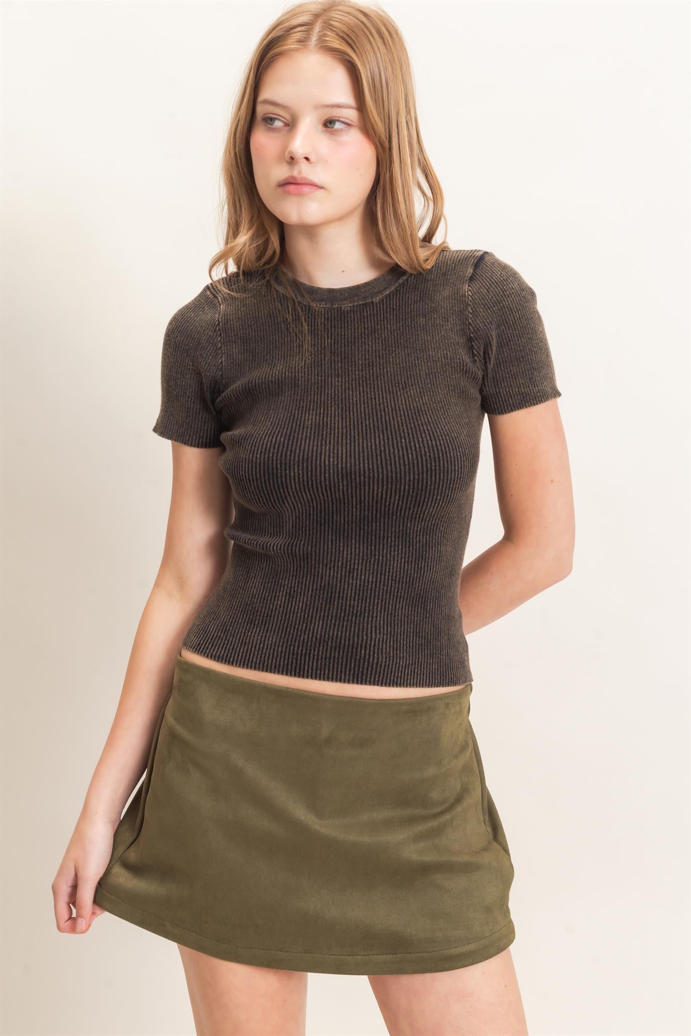 Wholesale Ribbed Crew Neck Top Clothing Tops HF26E473 BLACK HYFVE