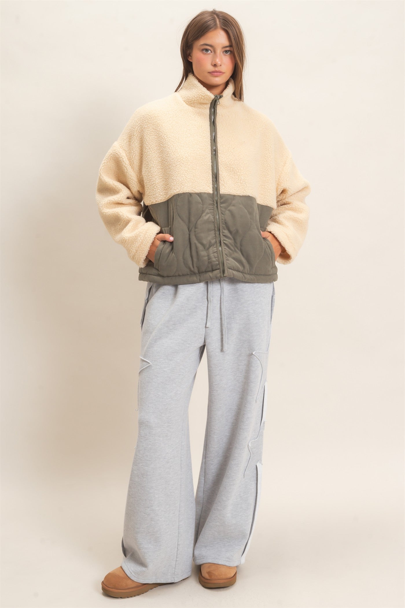 Wholesale French Terry Star Patch Sweatpants Pants DZ27A197 HEATHER GRAY DOUBLE ZERO