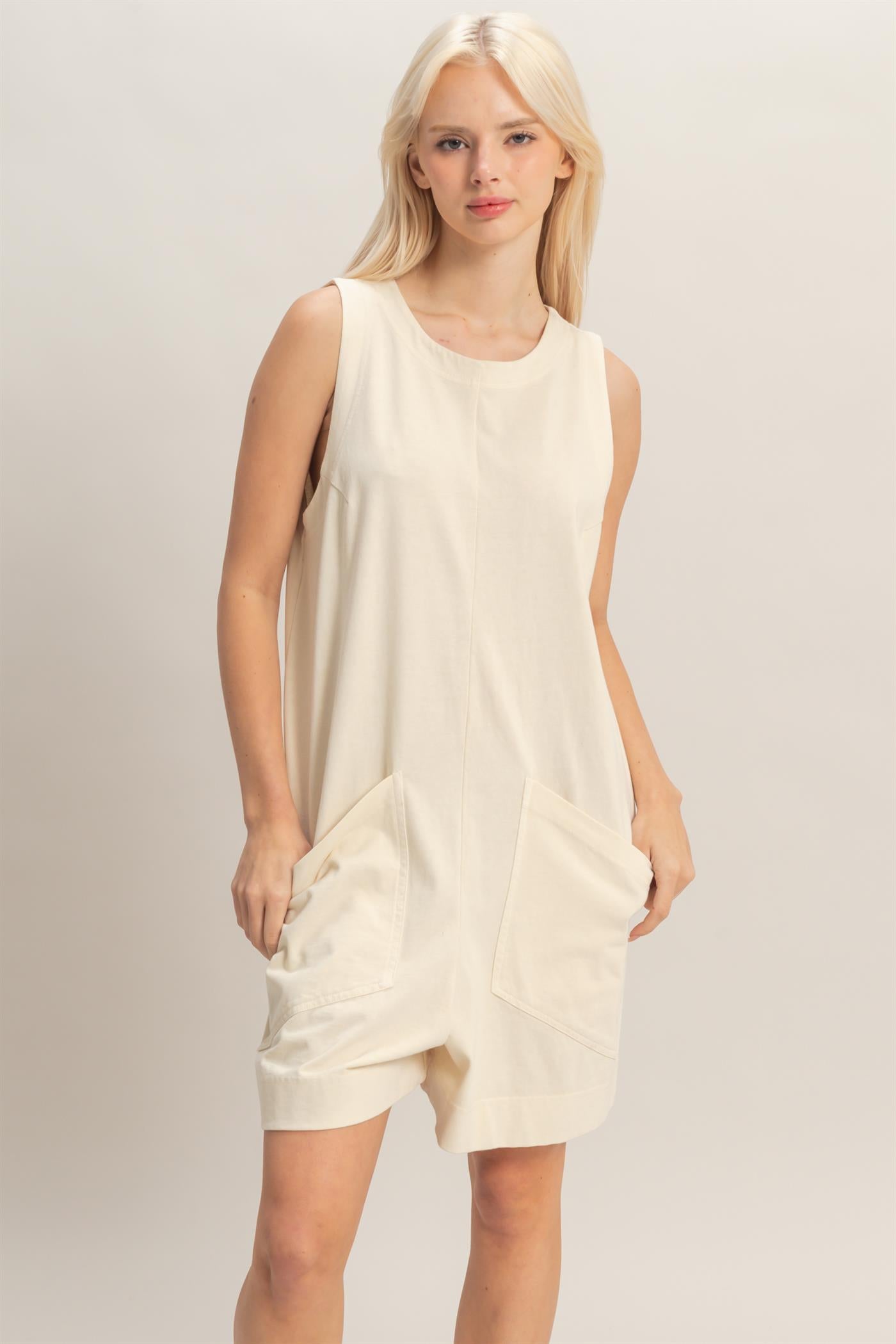 Wholesale Pocket Detail Sleeveless Romper Clothing DZ26A327 ALPACA DOUBLE ZERO