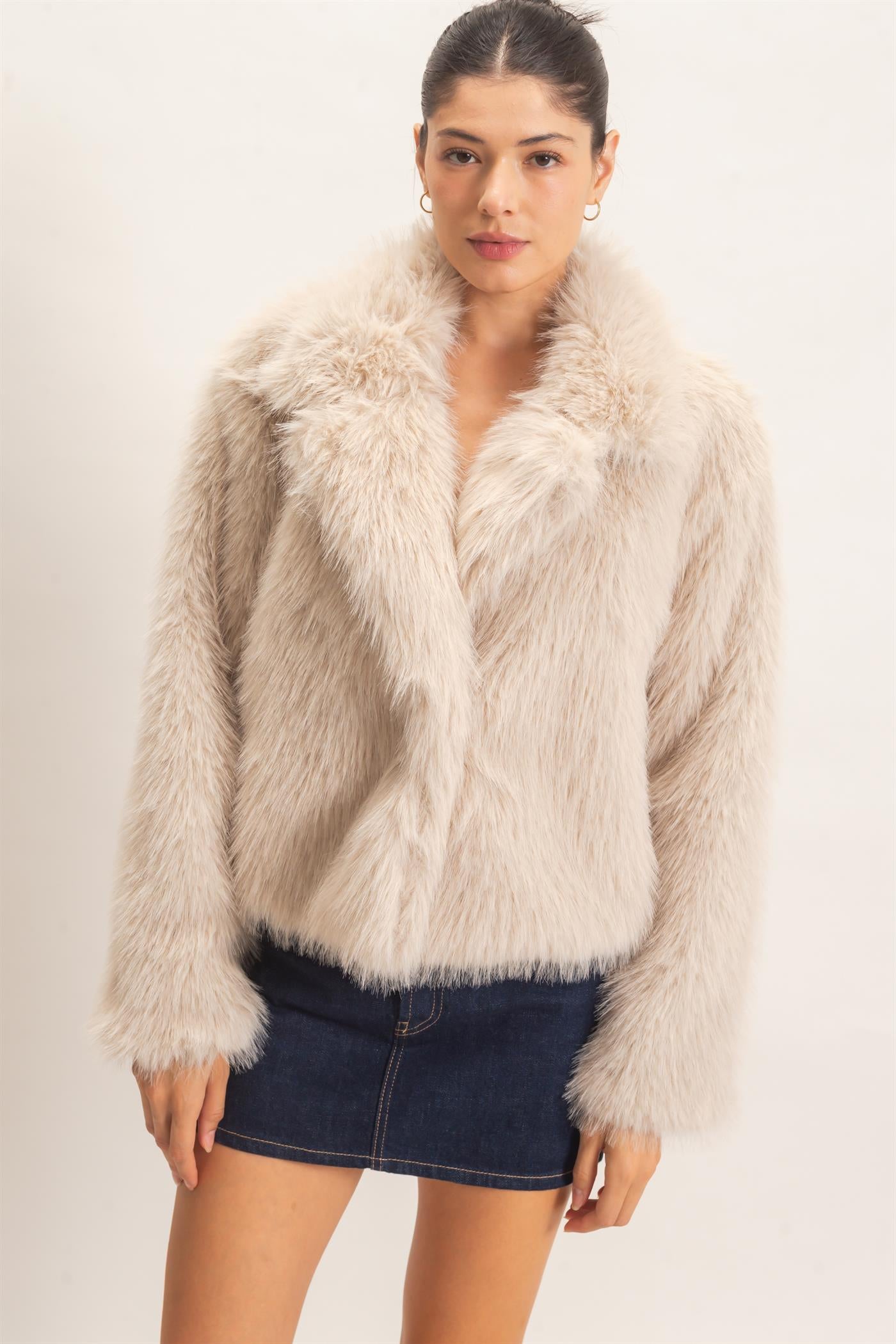 Wholesale Shawl Collar Faux Fur Jacket Outerwear HF26F207-D TAUPE HYFVE