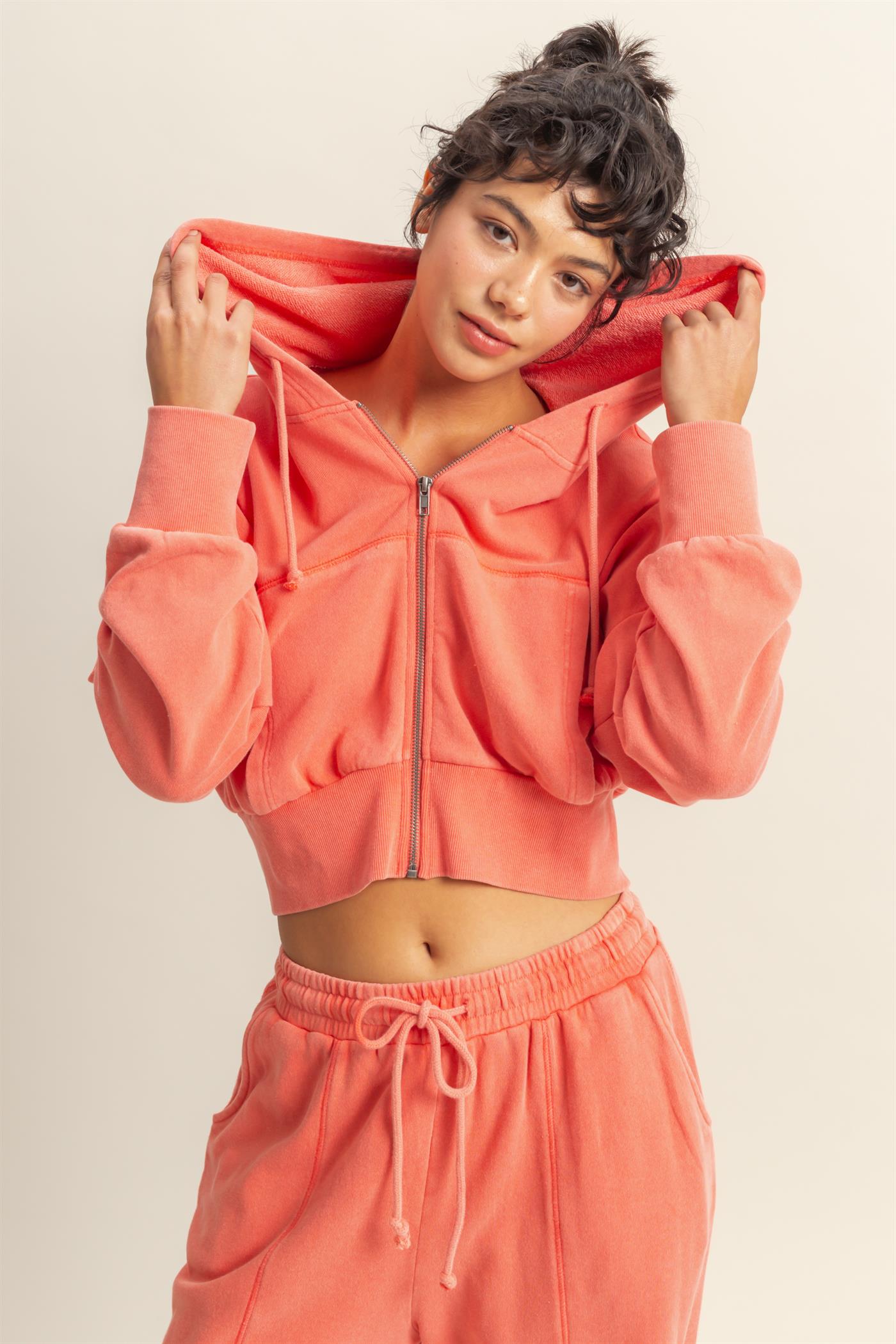 DZ25A427-Long Sleeve Cropped Washed Zip Up Hoodie – HYFVE