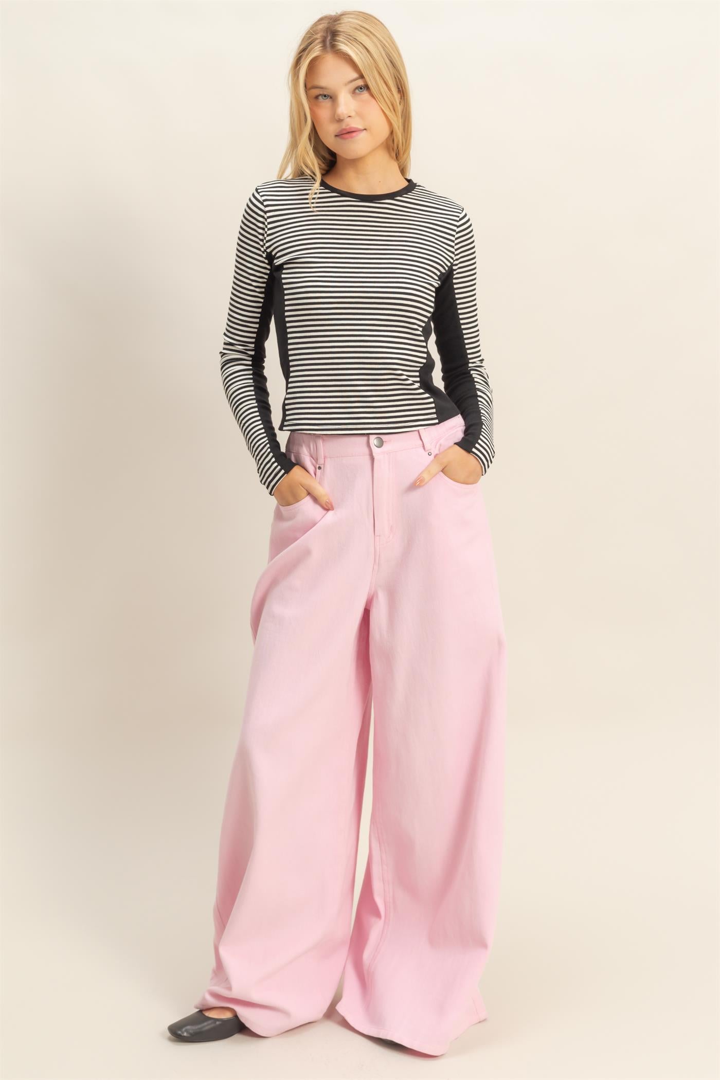 Wholesale Striped Long Sleeve Knit Top T-Shirts HF25F067 BLACK HYFVE