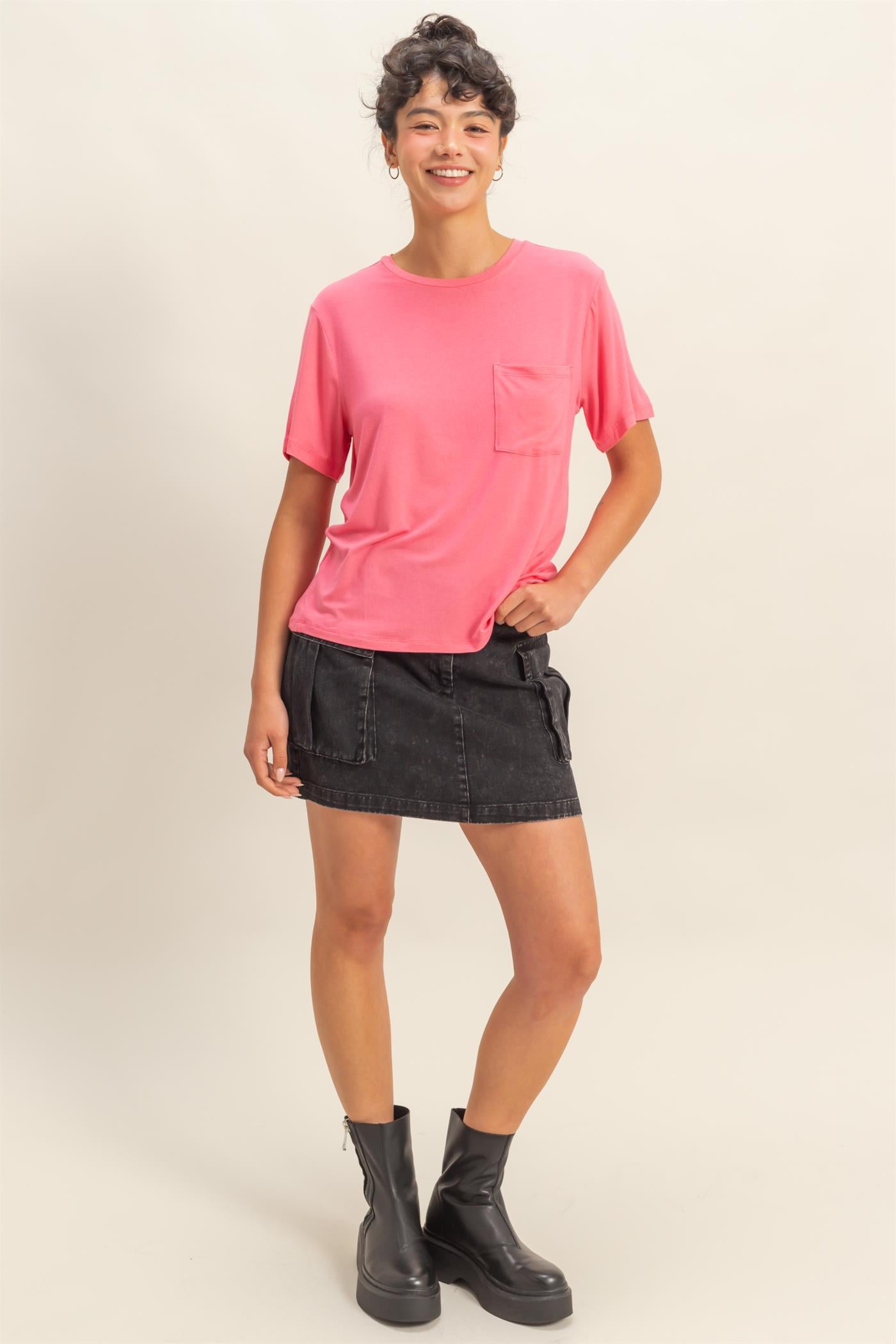 Wholesale Classic Crew Neck Short Sleeve Pocket Top T-Shirts DZ25C922 TAFFY PINK DOUBLE ZERO