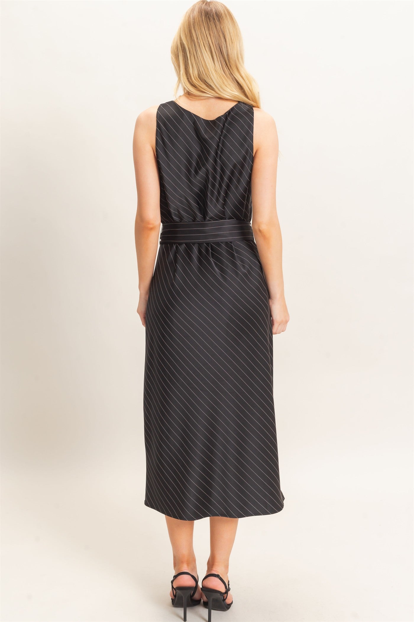 Wholesale Cowl Neck Sleeveless Belted Dress Dresses HF25E739 BLACK HYFVE