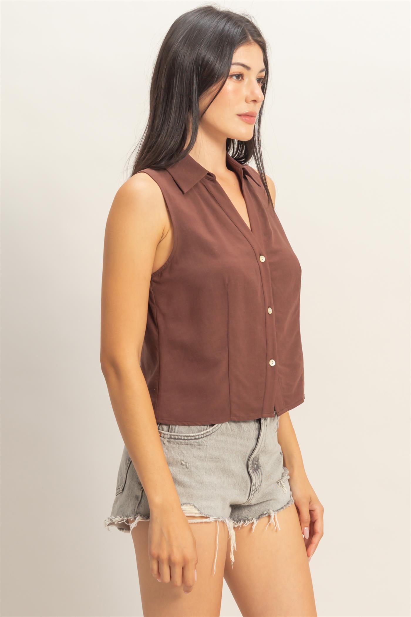 Wholesale Sleeveless Lyocell Linen Button Front Top Clothing Tops DZ26C189 CHOCOLATE DOUBLE ZERO