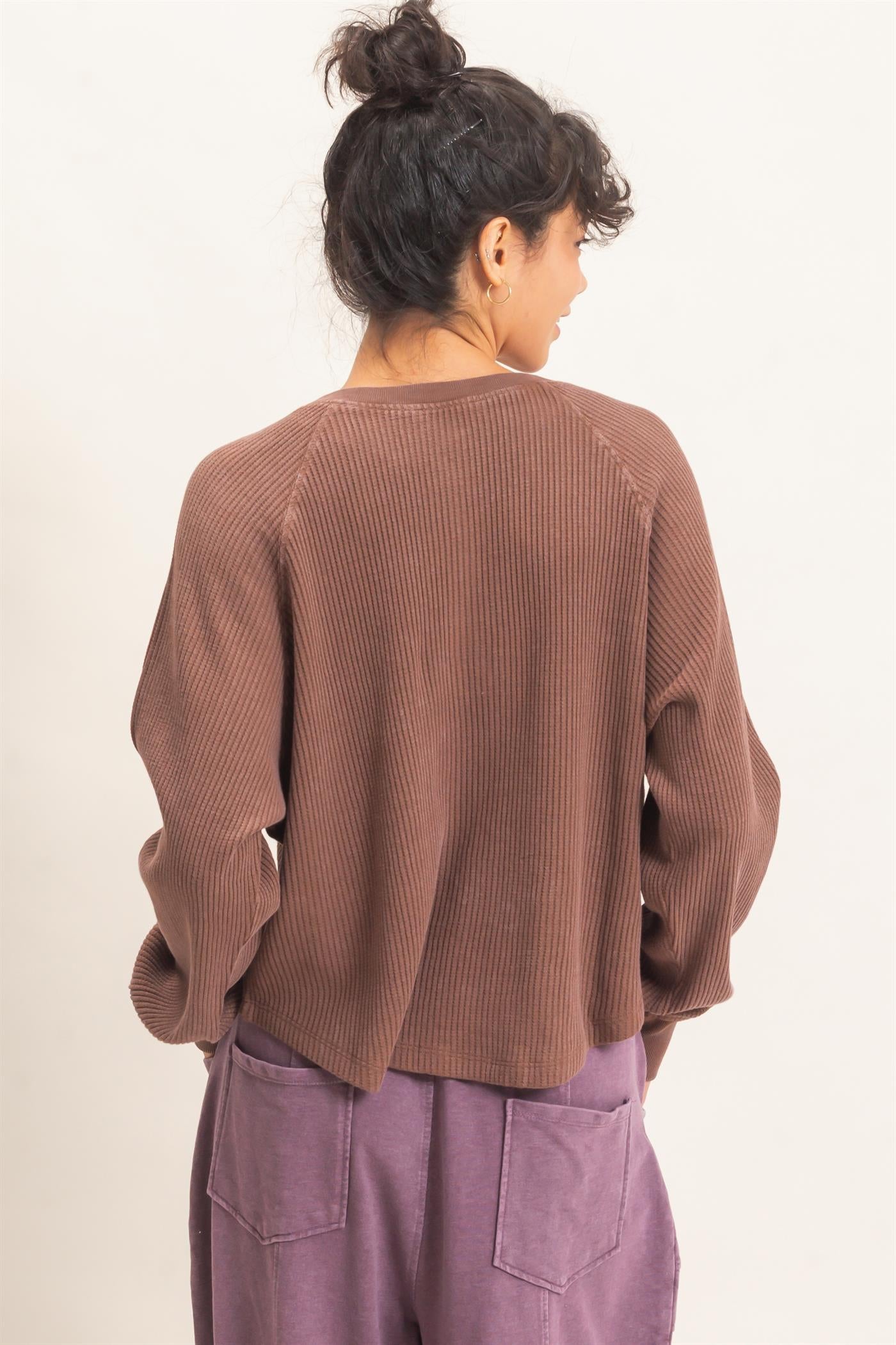 Wholesale Mineral Wash Waffle Knit Henley Top Sweatshirts DZ26E947 DARK BROWN DOUBLE ZERO