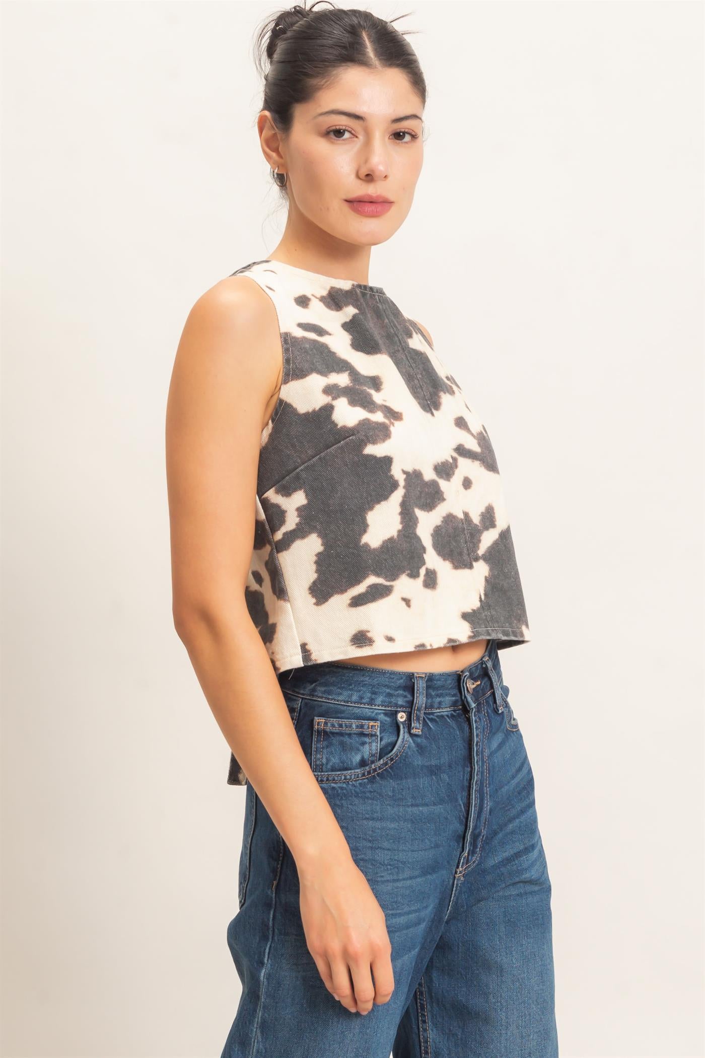 Wholesale Sleeveless Cow Print Top Clothing Tops HF26E495 BLACK HYFVE
