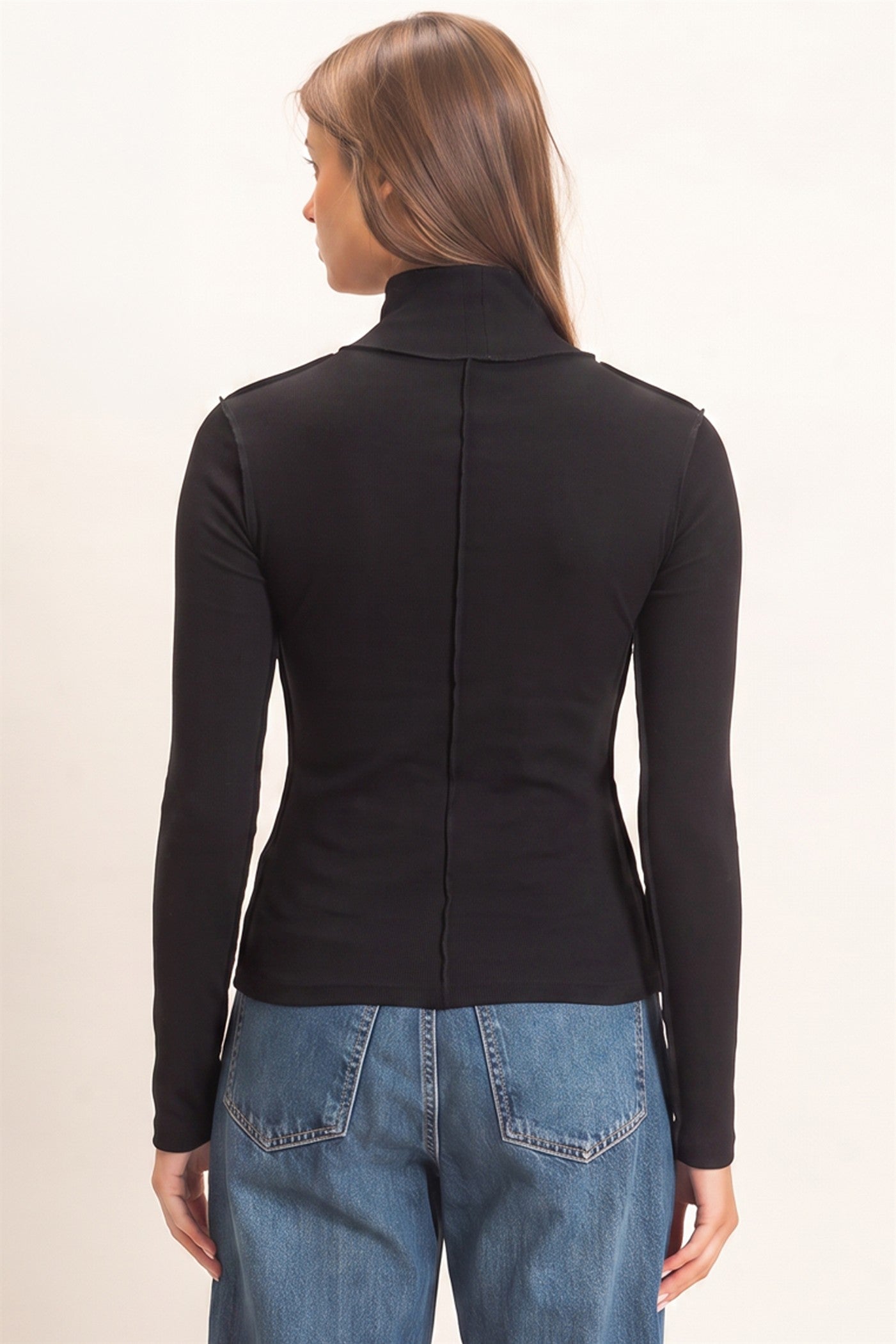 Wholesale Turtleneck Exposed Seam Long Sleeve Top Clothing Tops DZ26F241 BLACK HYFVE