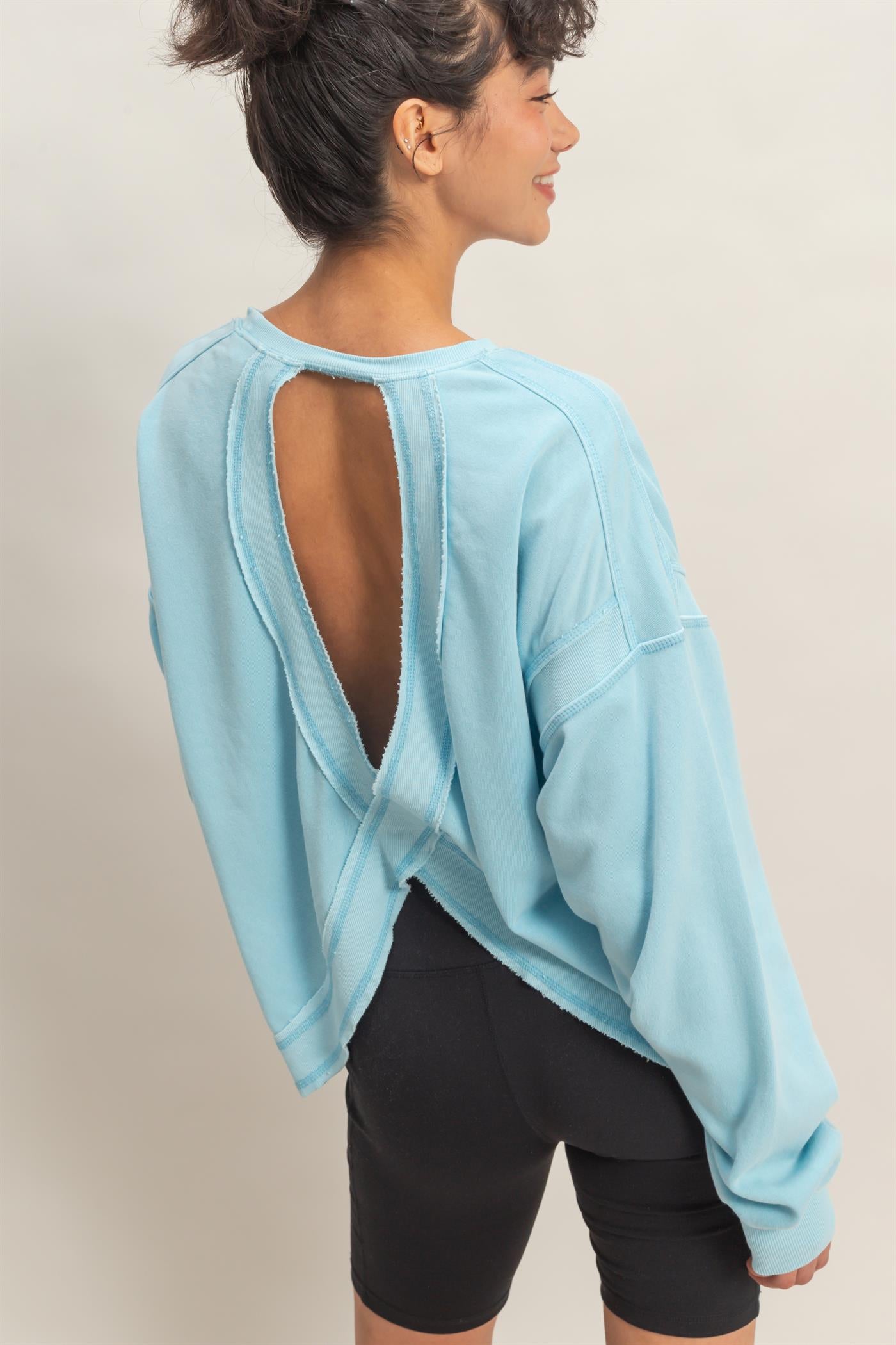 Wholesale Oversized Cross Detail Open Back Sweatshirt Clothing Tops DZ26E050 BLUE DOUBLE ZERO