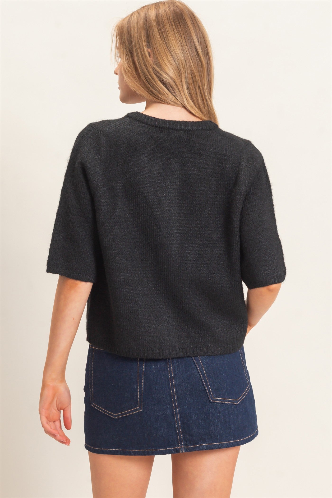 Wholesale Button-Up Cardigan Cardigans HF26E228 BLACK HYFVE