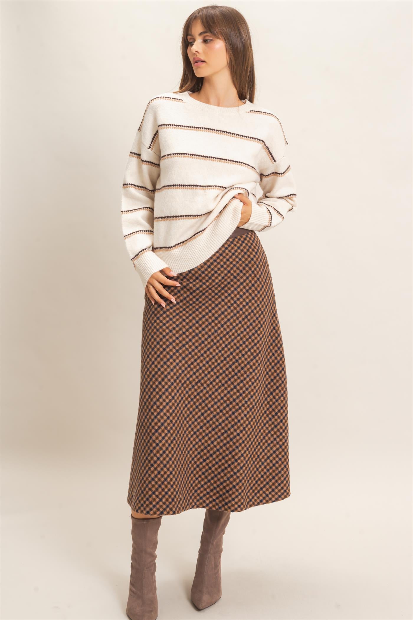 Wholesale Striped Crew Neck Sweater Sweaters HF26E696-D OATMEAL HYFVE