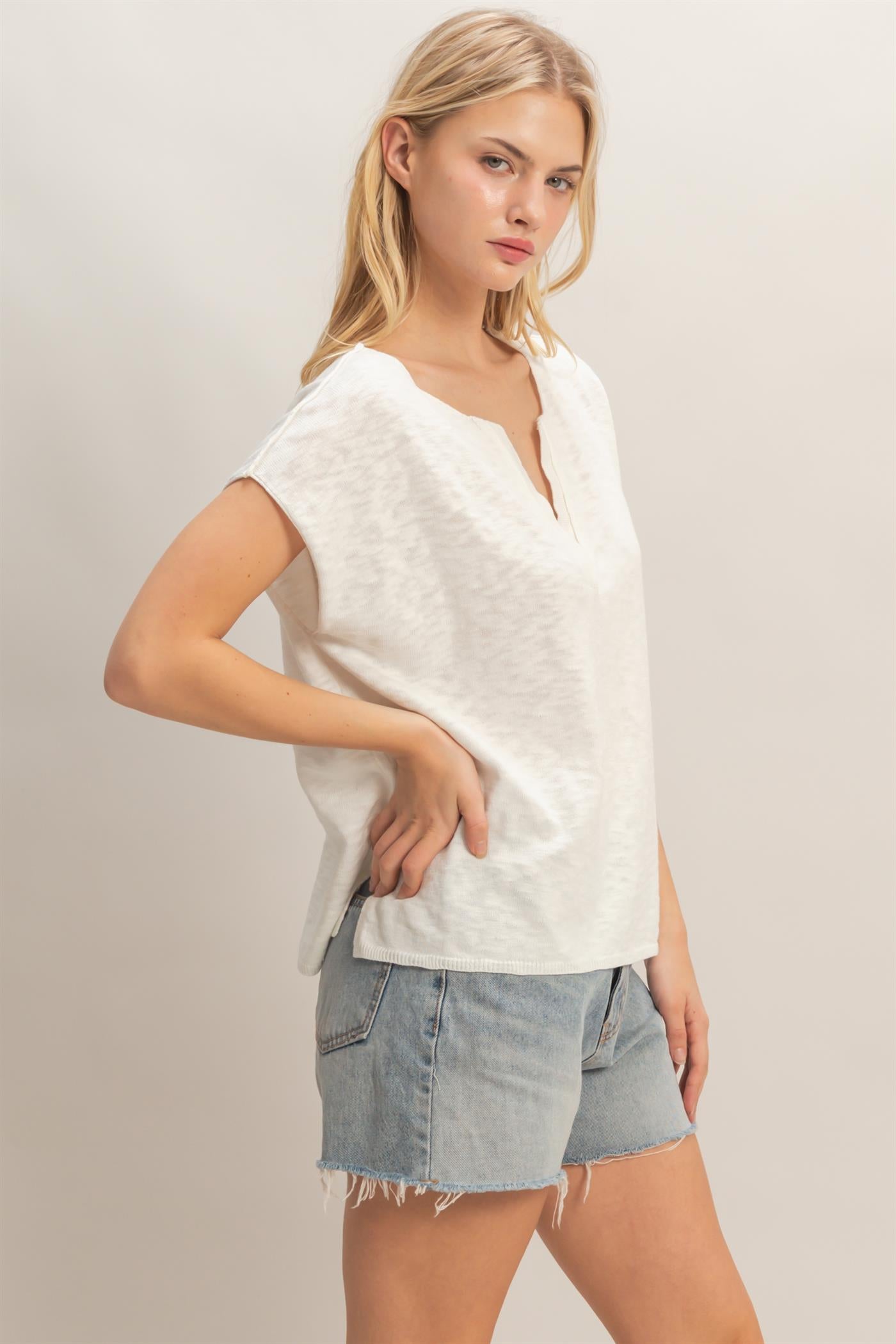Wholesale Notched V-Neck Oversized Top Sweaters HF26A235 IVORY HYFVE
