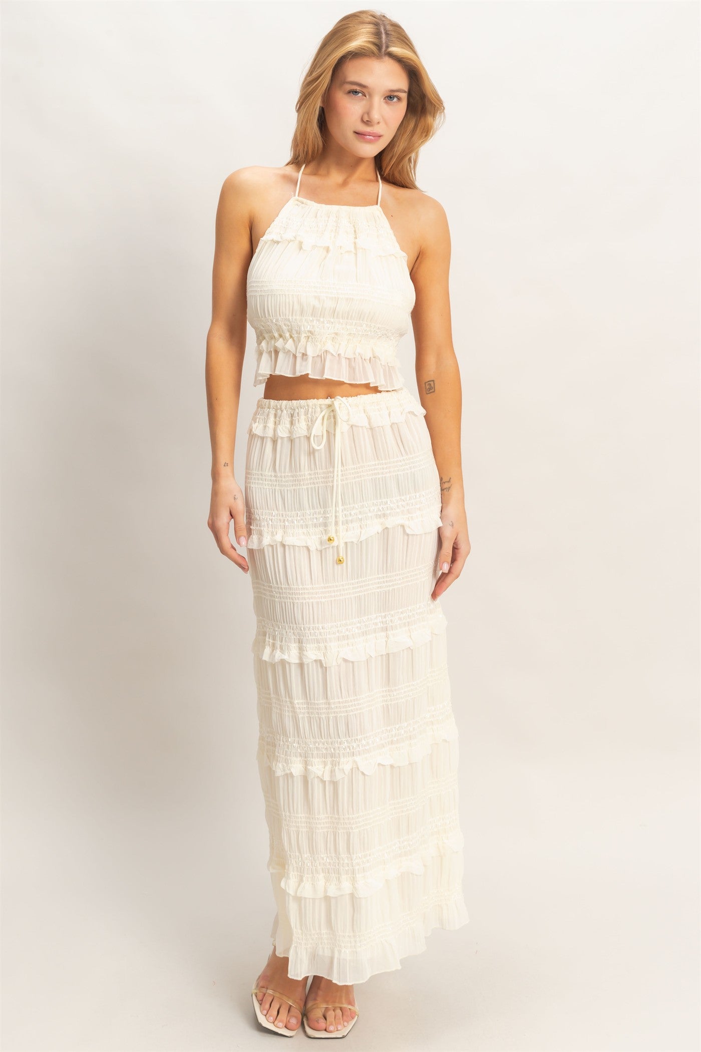 Wholesale Ruffled Halter Neck Top Clothing Tops HF25E834 CREAM HYFVE