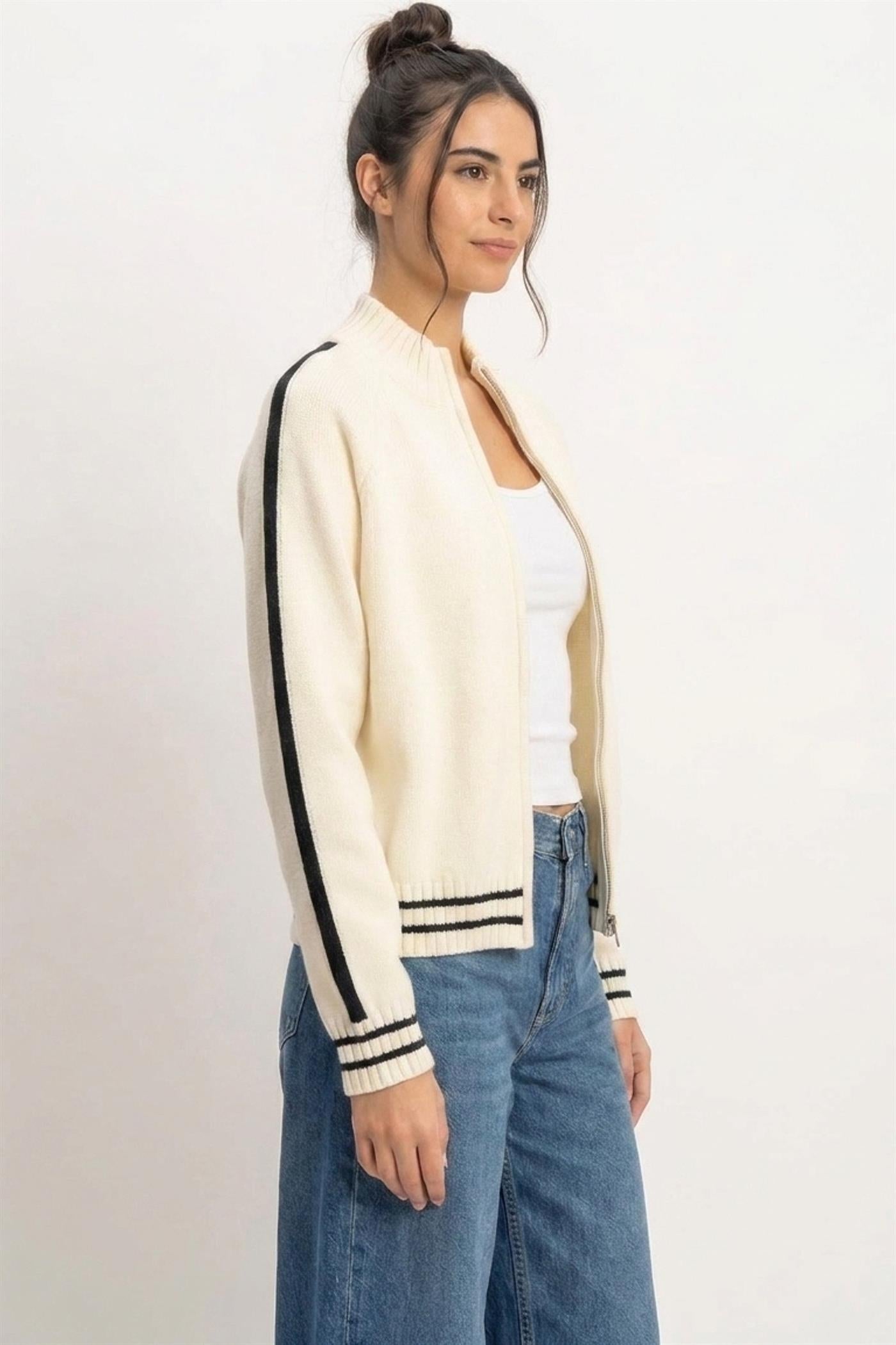 Wholesale Contrast Stripe Zip-Up Sweater Sweaters DZ26E861 CREAM DOUBLE ZERO