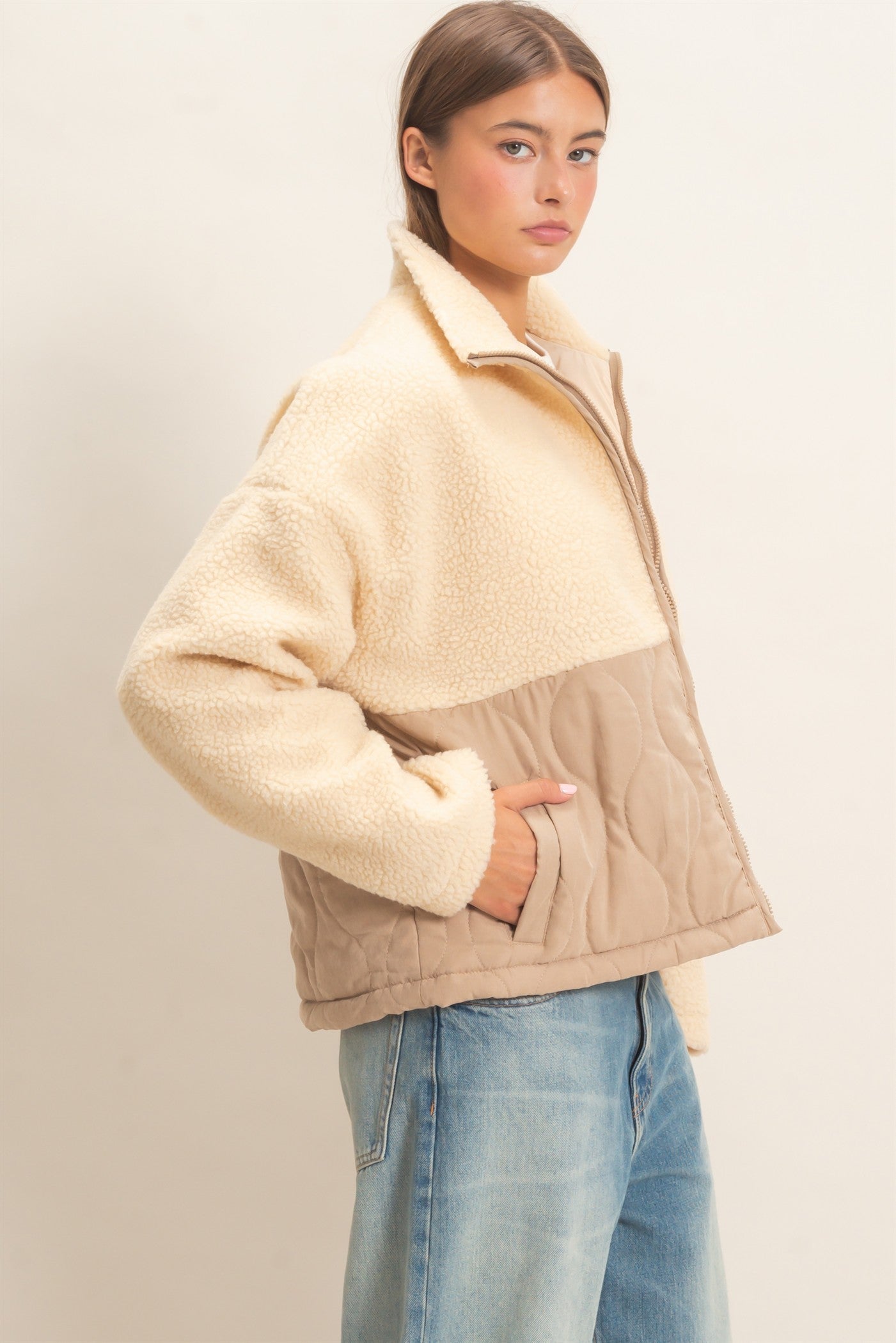 Wholesale Quilted Sherpa Zip Up Jacket Coats & Jackets DZ26F259 TAUPE DOUBLE ZERO