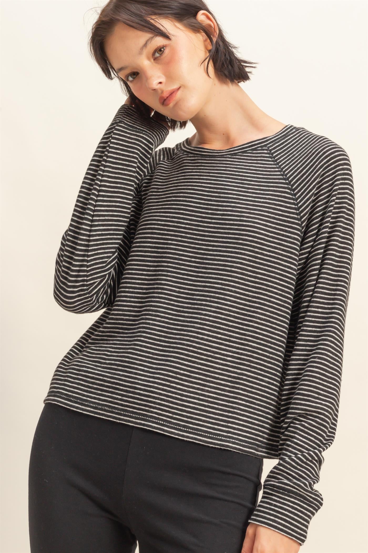 Wholesale Striped Raglan Long Sleeve Top Clothing Tops DZ25E600 BLACK/CREAM DOUBLE ZERO