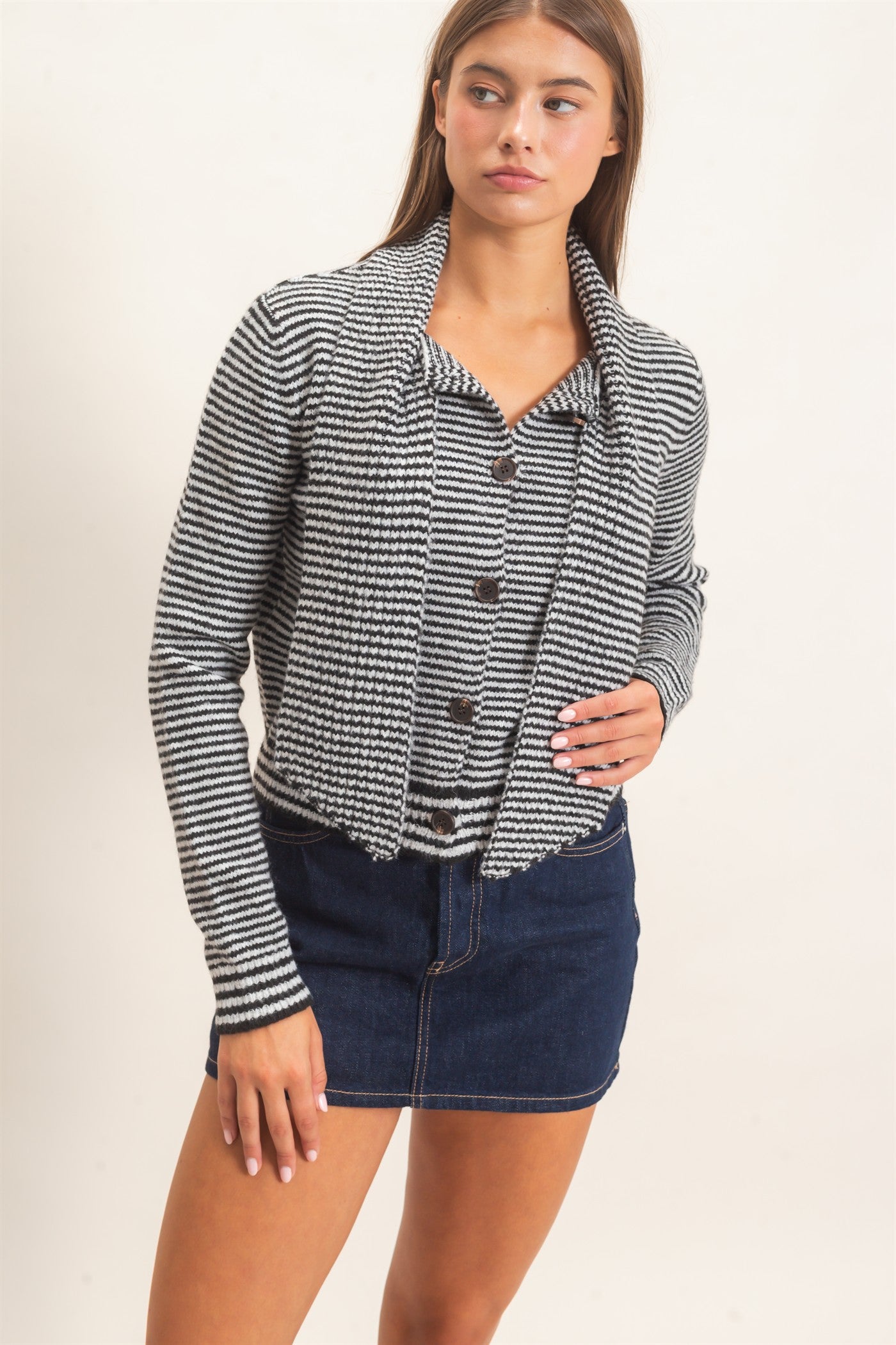Wholesale Striped Cardigan With Scarf Cardigans DZ26E930 BLACK DOUBLE ZERO