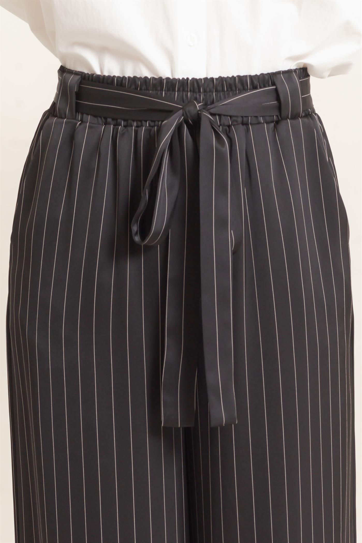 Wholesale Pinstripe Wide-Leg Pants Pants HF25F030 BLACK HYFVE