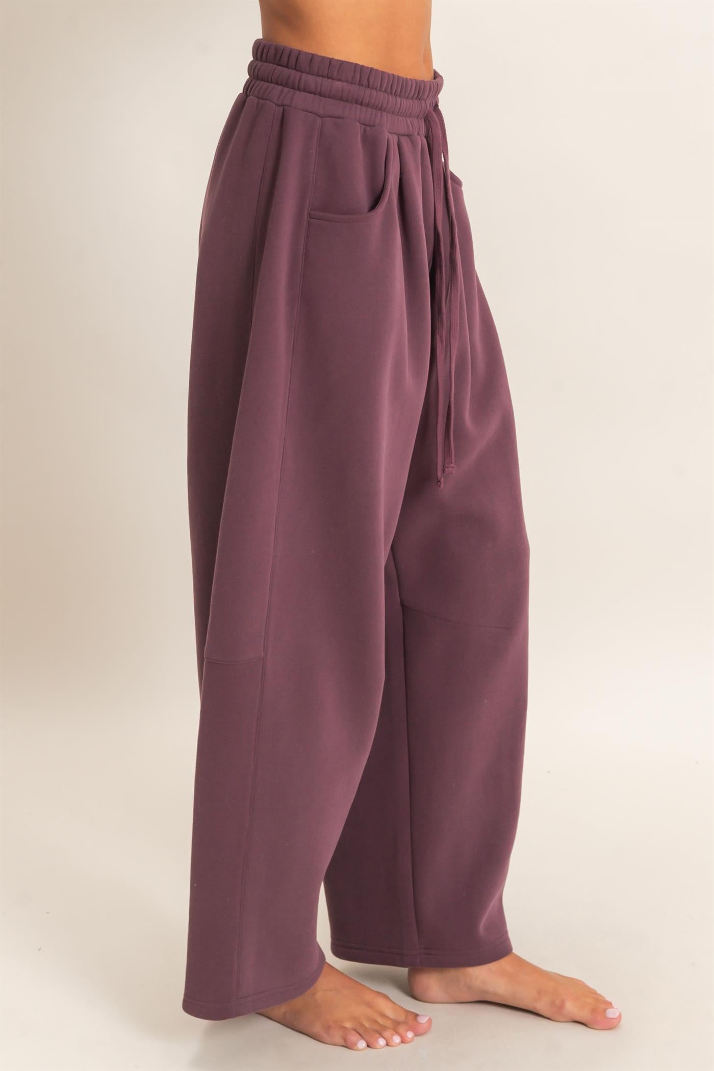 Wholesale Drawstring Waist Barrel Sweatpants Pants DZ26E290 COCOA DOUBLE ZERO