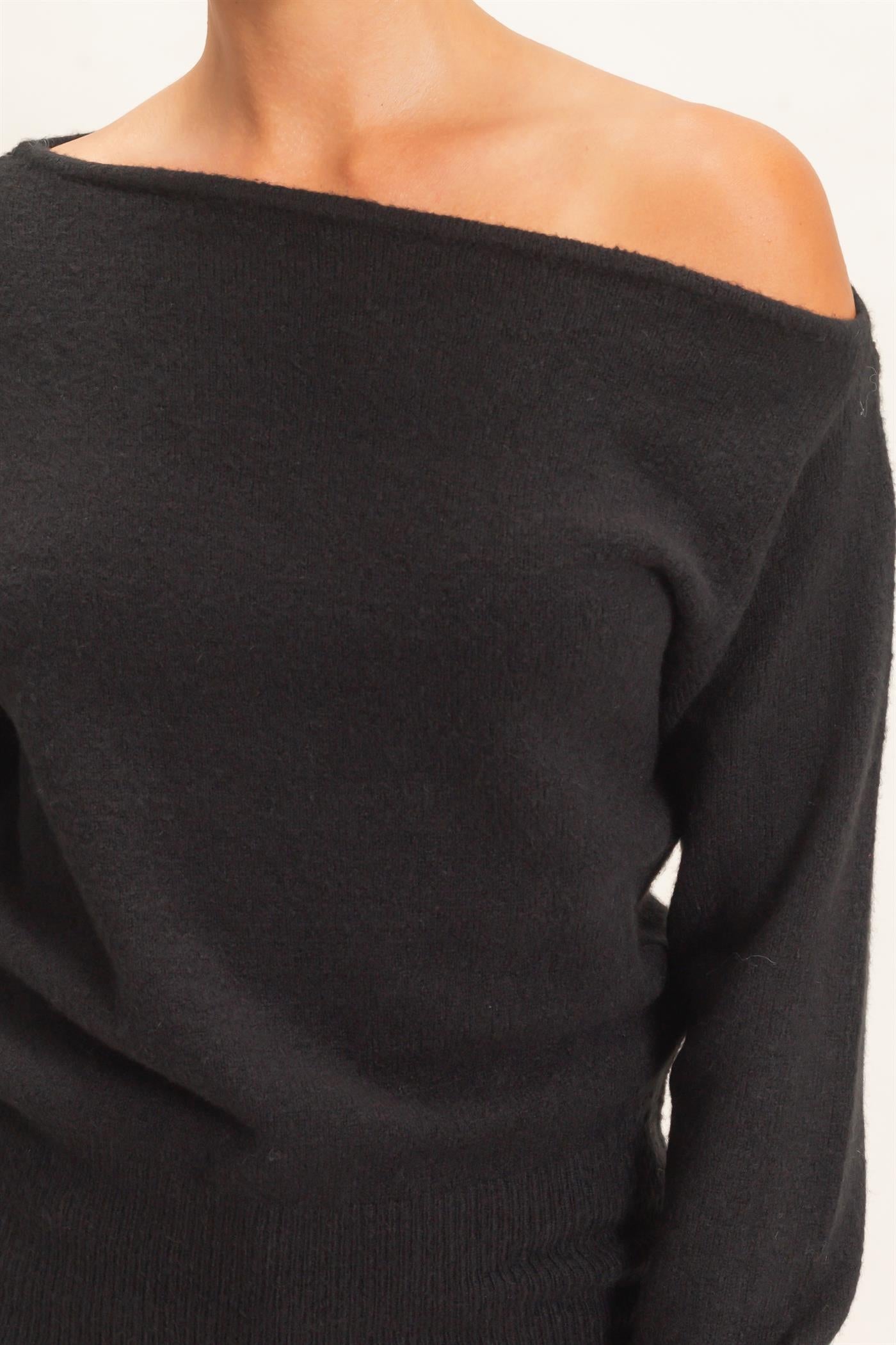 Wholesale Off The Shoulder Sweater Top Sweaters DZ26F290 BLACK DOUBLE ZERO