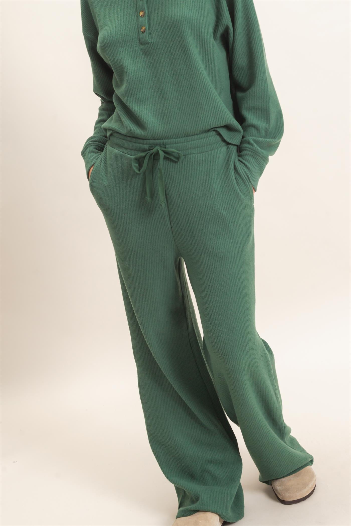 Wholesale Brushed Waffle Drawstring Pants Pants DZ26F313 DARK GREEN DOUBLE ZERO