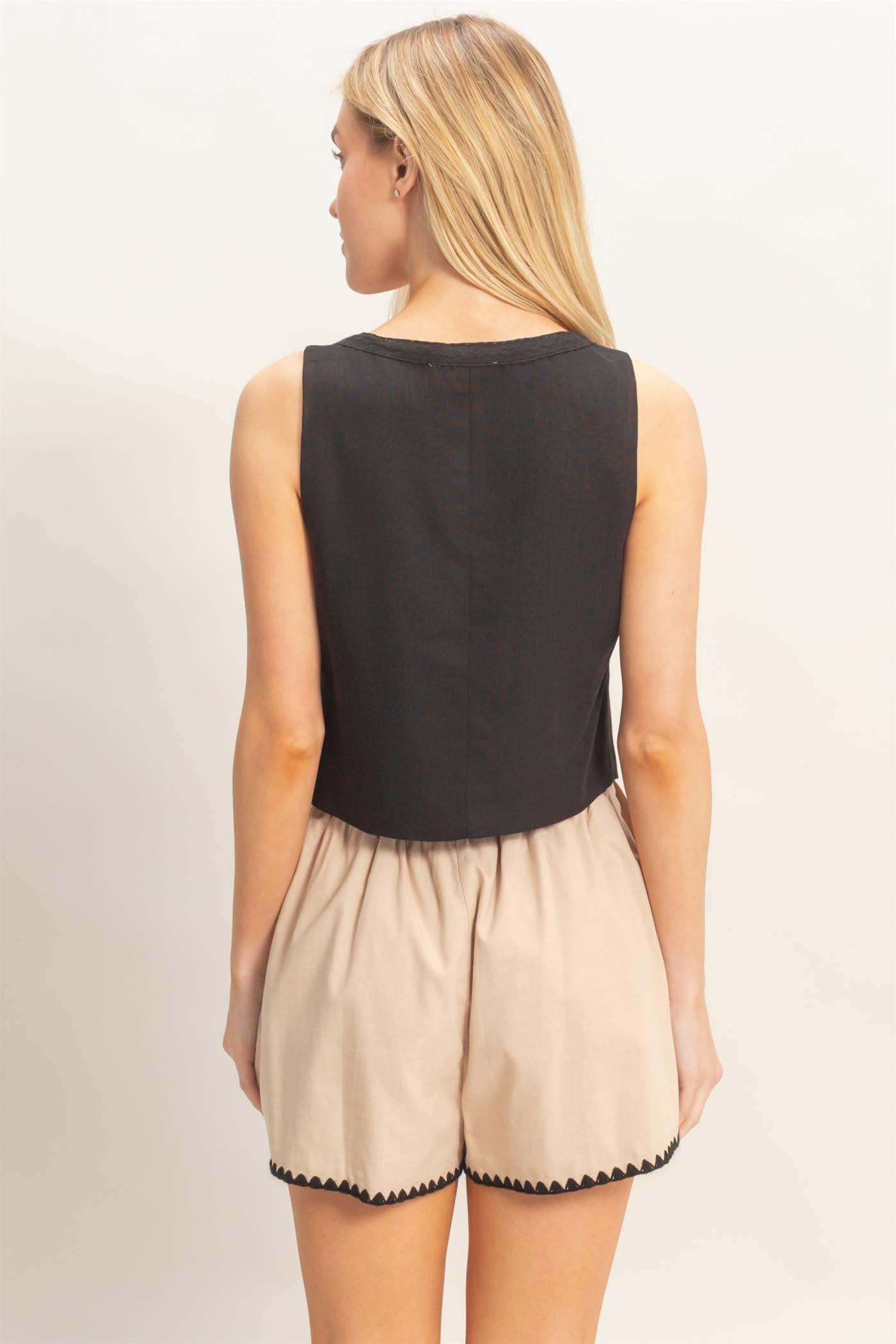 Wholesale Sleeveless Tie-Front Top Blouses HF26C298 BLACK HYFVE