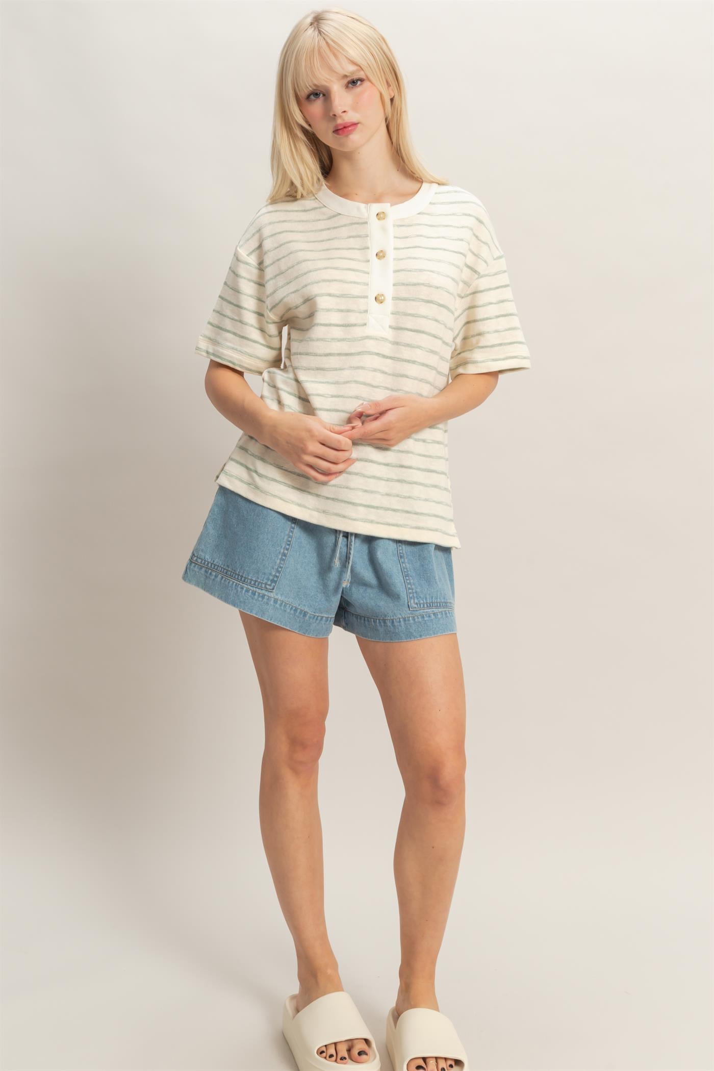 Wholesale Striped Short Sleeve Henley Top Clothing Tops DZ26A653 SAGE GREEN DOUBLE ZERO