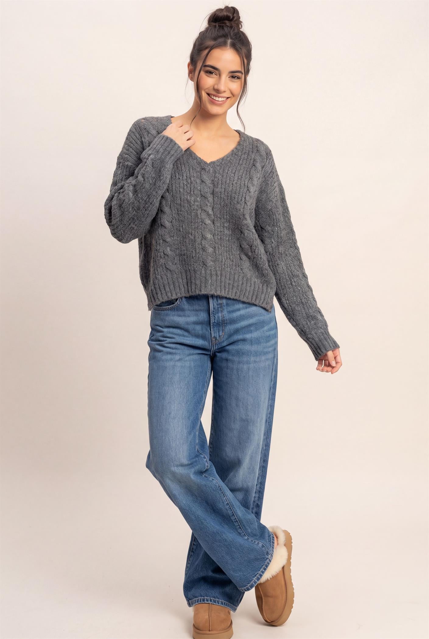 Wholesale Cable Knit V-Neck Sweater Sweaters DZ26E107 CHARCOAL DOUBLE ZERO