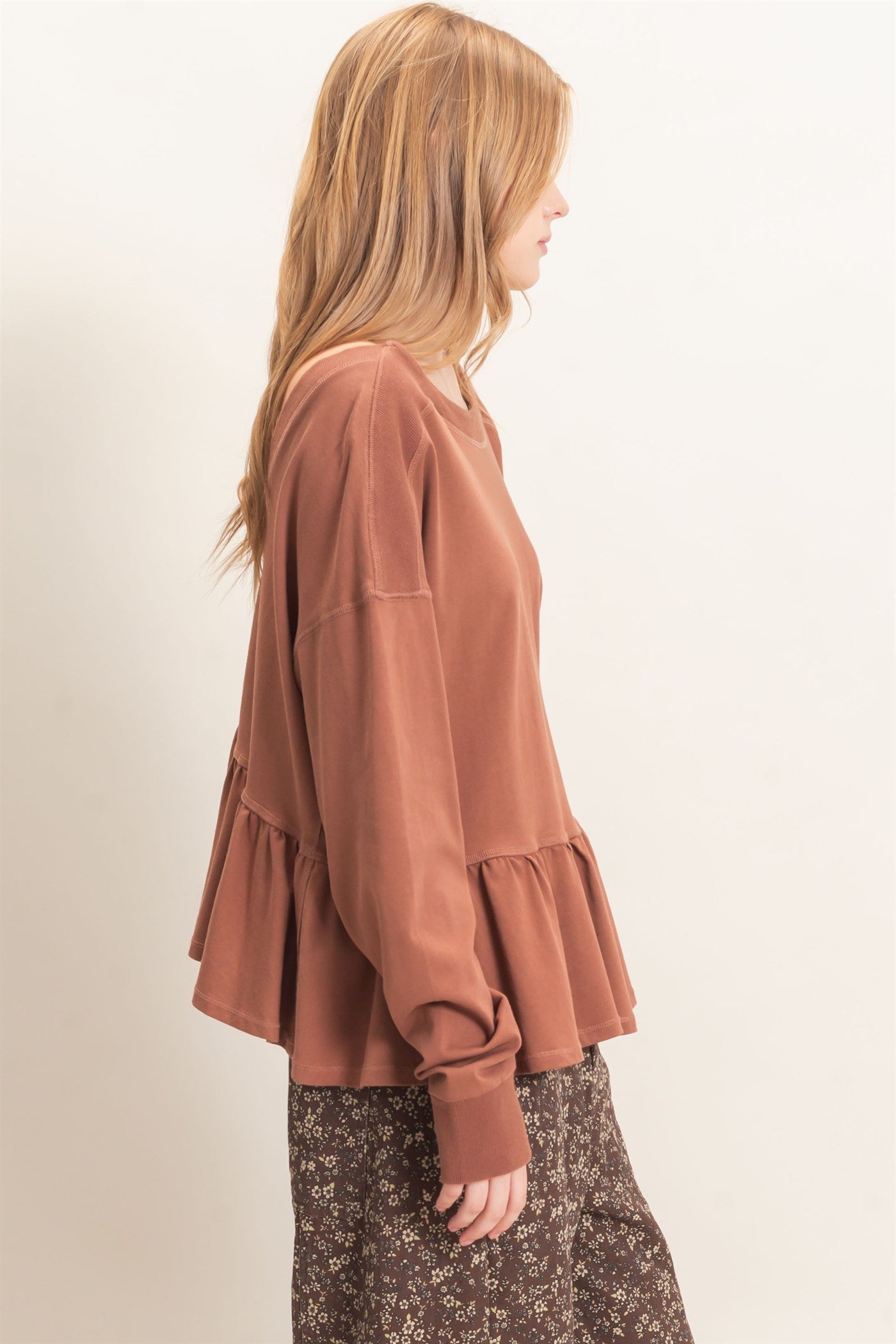 Wholesale Ruffled Hem Long Sleeve Top Clothing Tops HF26E065 SIENNA HYFVE