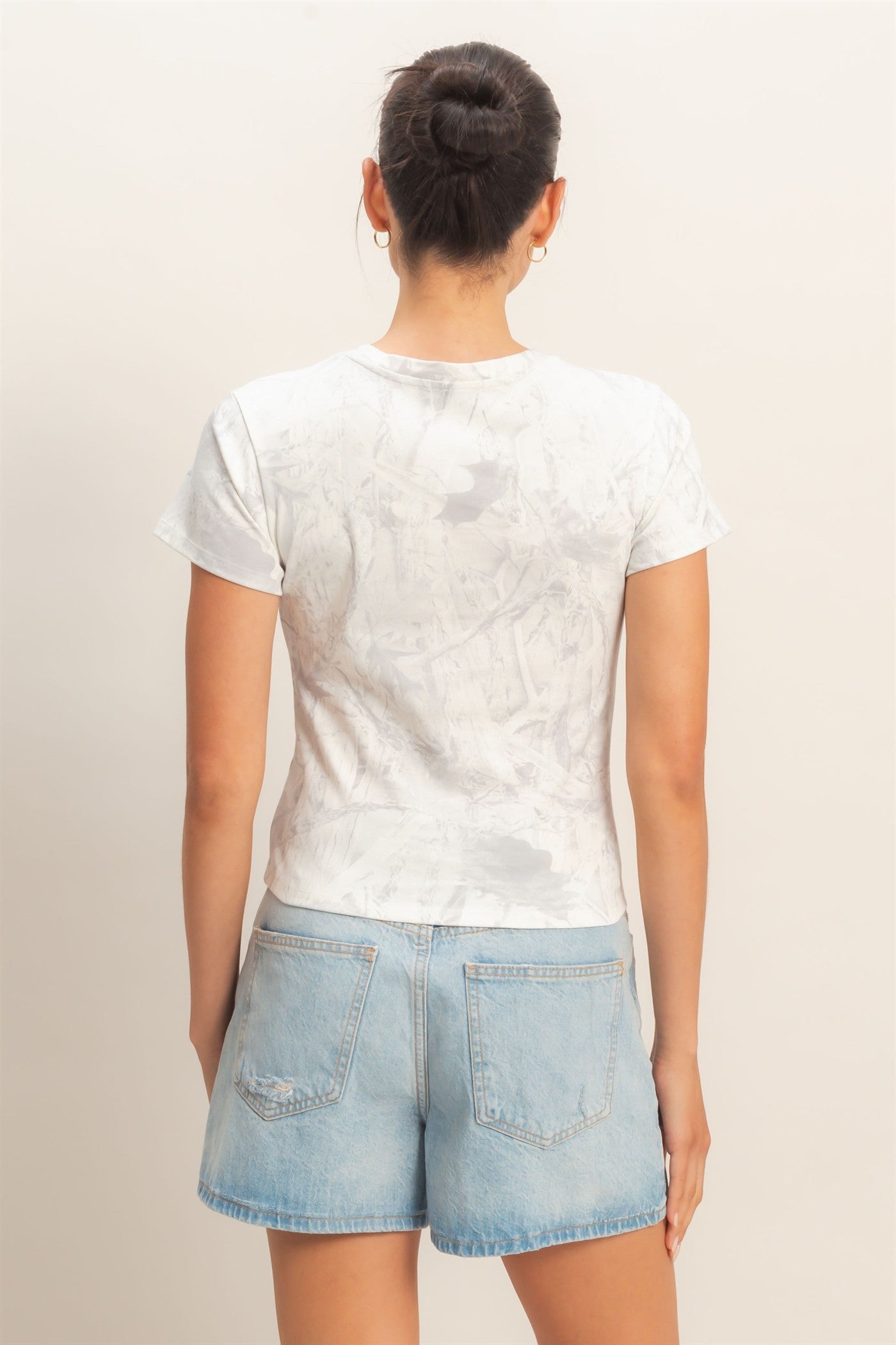 Wholesale Fitted Crew Neck T-Shirt T-Shirts HF26C893 SILVER HYFVE